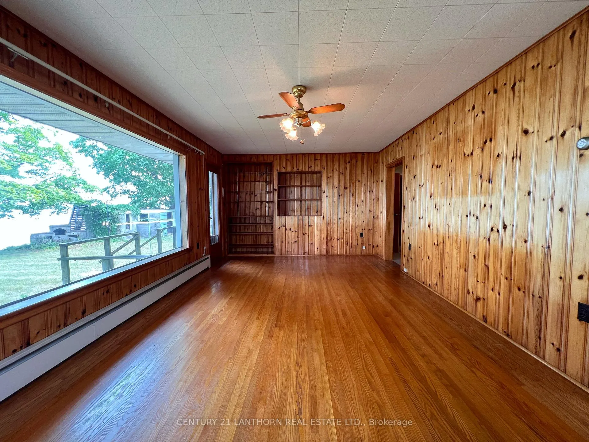 Photo 15 of 11468 Loyalist Parkway, Prince Edward County, Picton — HOMEH