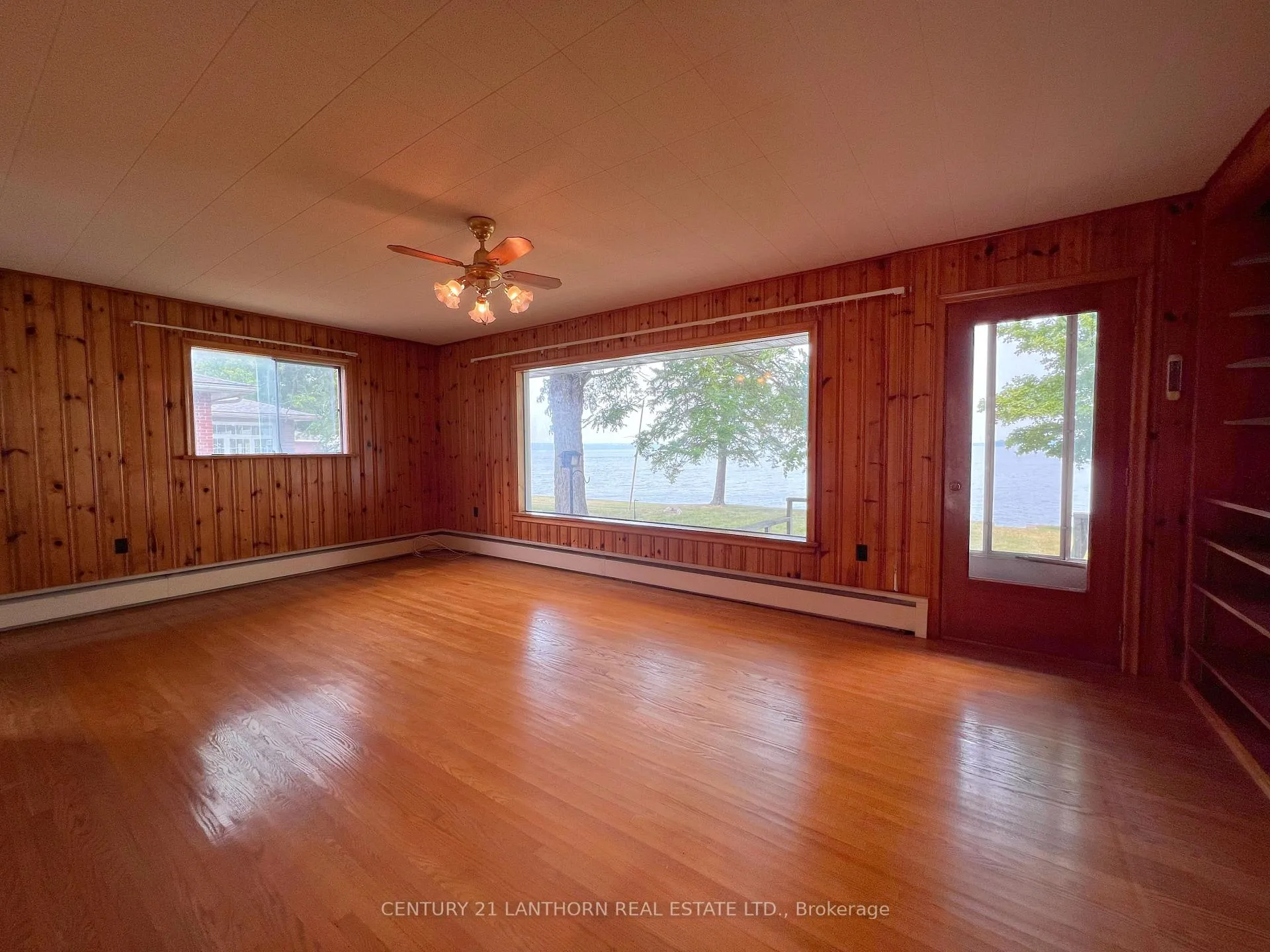 Photo 16 of 11468 Loyalist Parkway, Prince Edward County, Picton — HOMEH