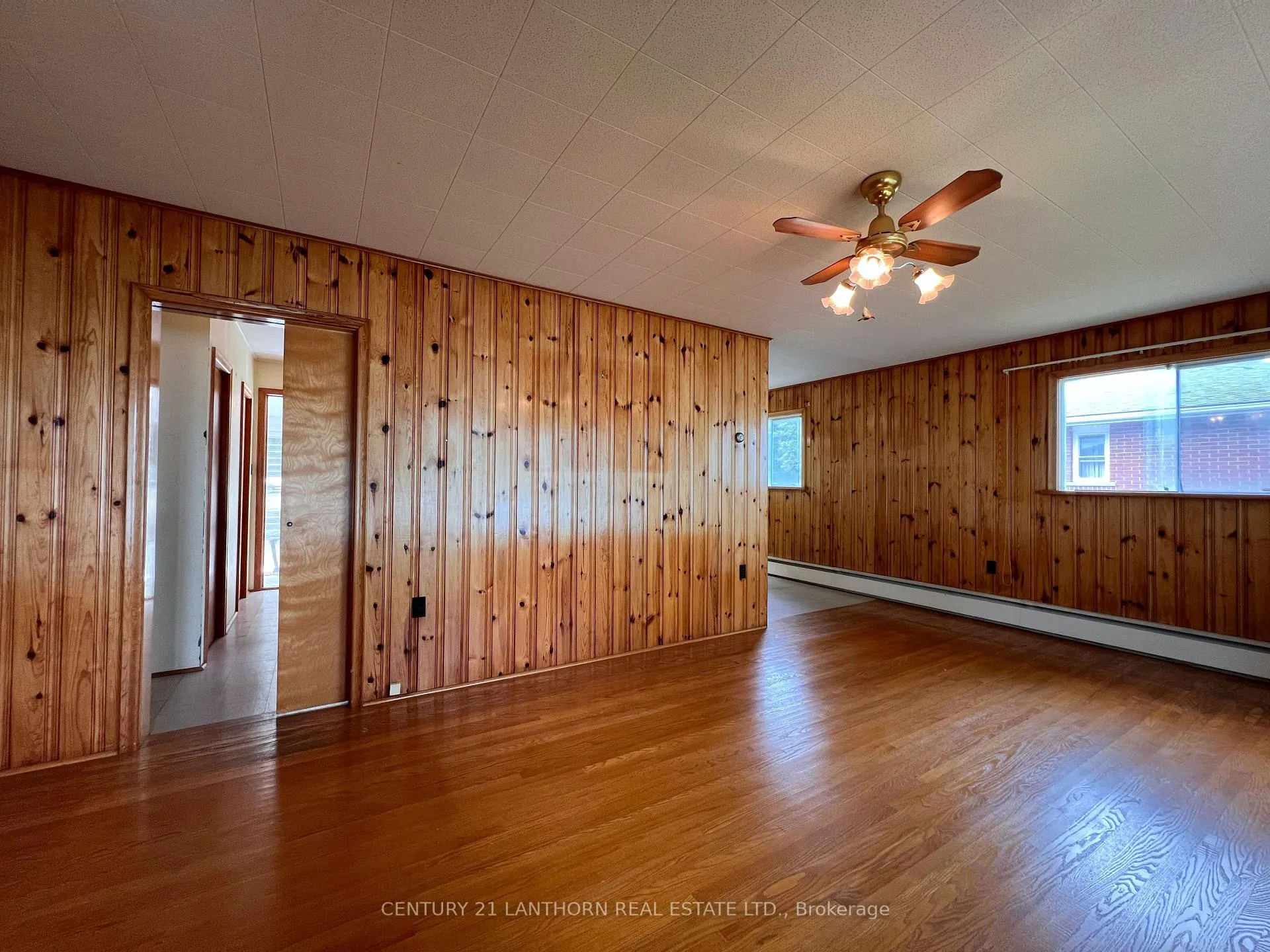 Photo 17 of 11468 Loyalist Parkway, Prince Edward County, Picton — HOMEH