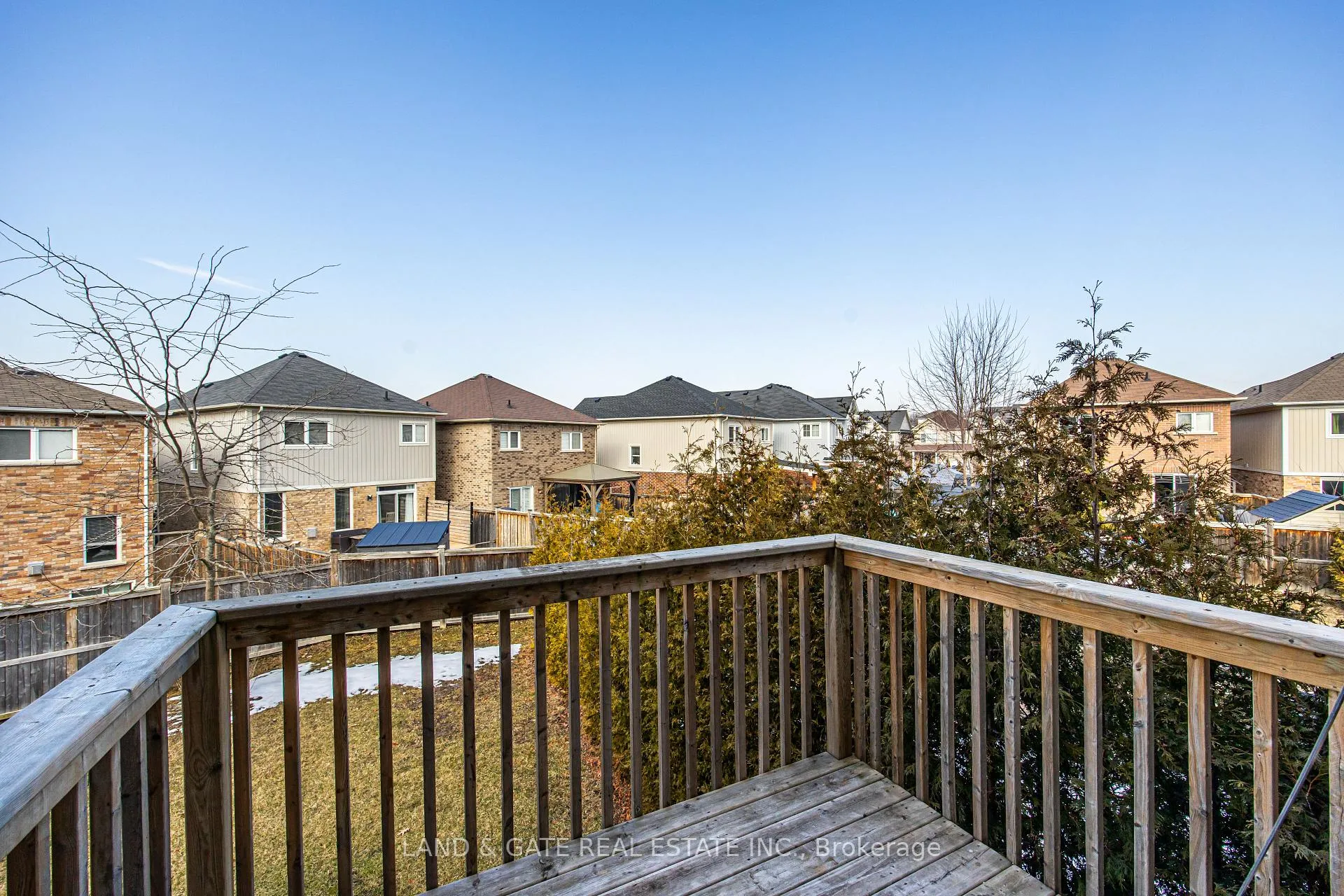 Photo 9 of 16 Katerson Lane, Clarington, Courtice — HOMEH