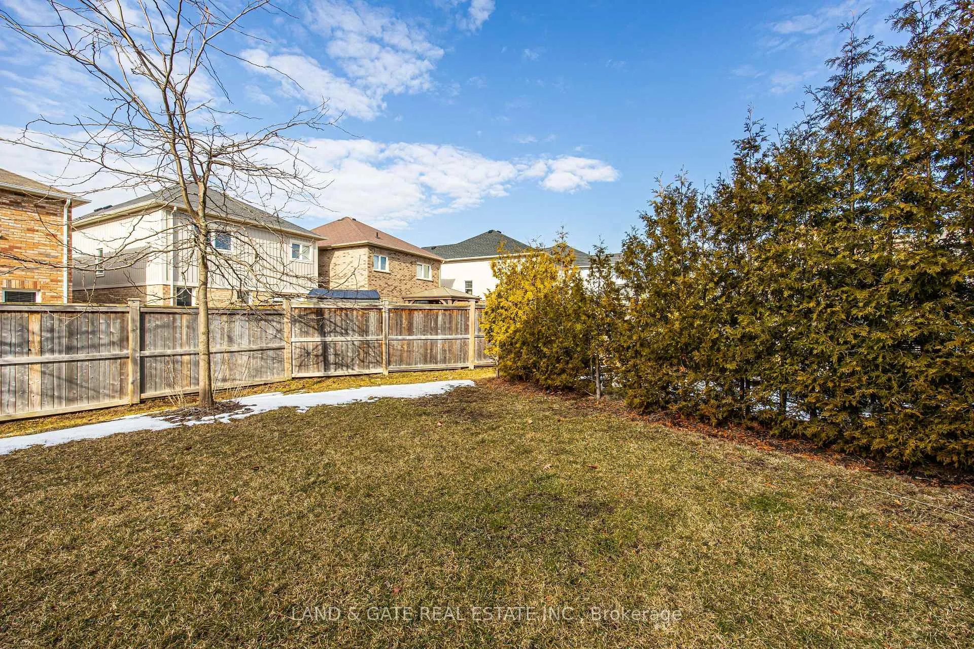 Photo 22 of 16 Katerson Lane, Clarington, Courtice — HOMEH