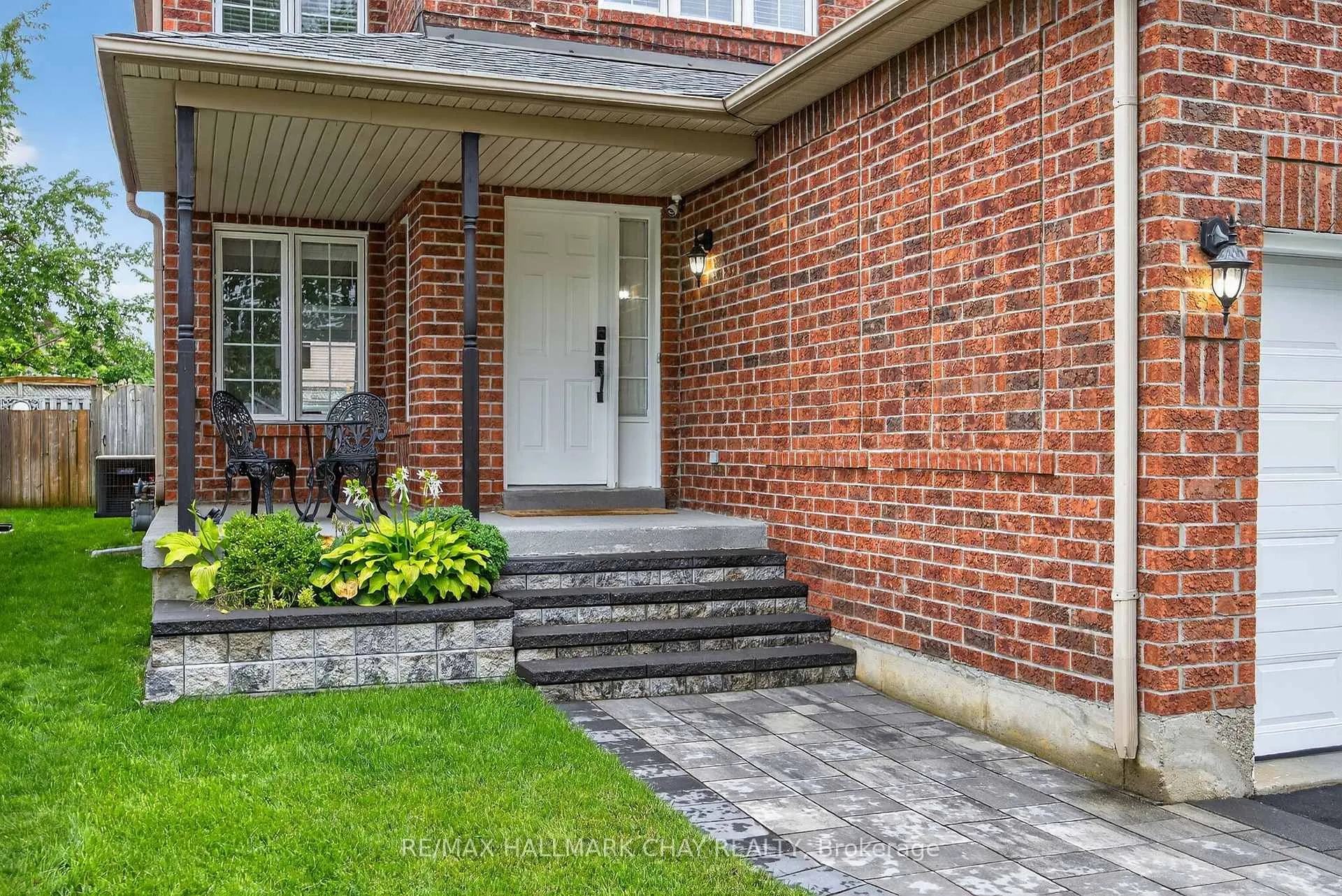 Photo 3 of 171 Brucker Road, Barrie, Holly — HOMEH