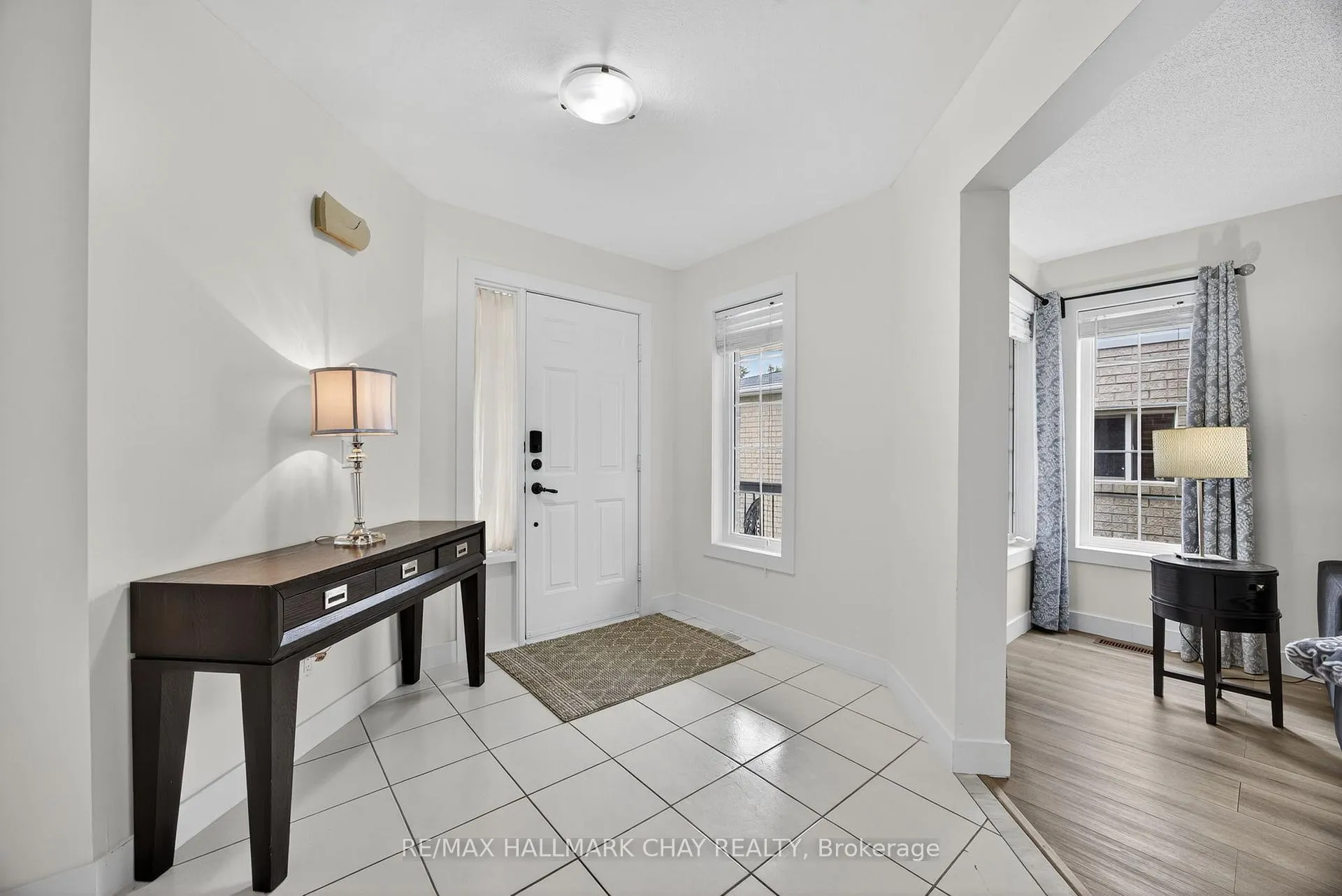 Photo 4 of 171 Brucker Road, Barrie, Holly — HOMEH