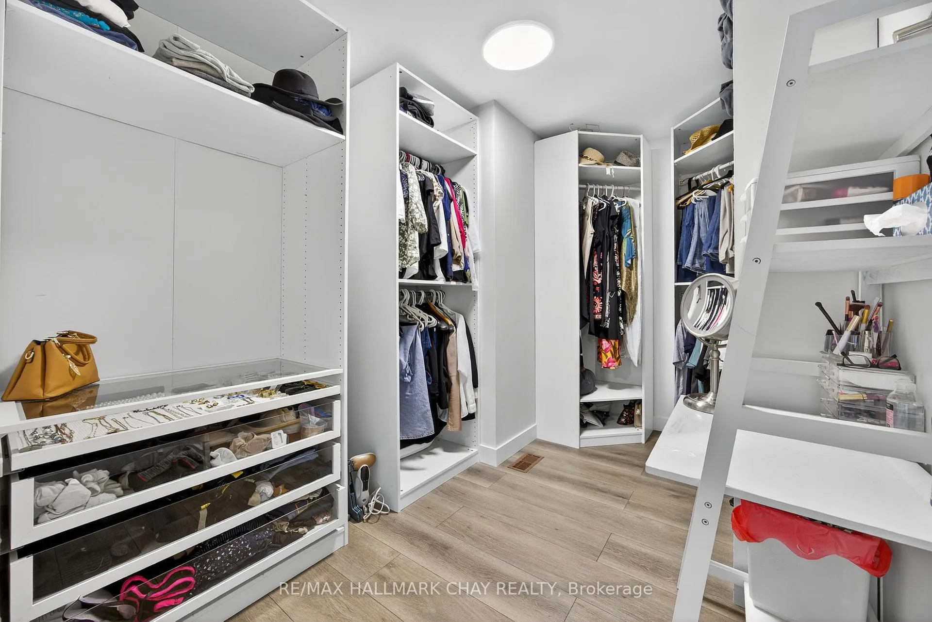 Photo 19 of 171 Brucker Road, Barrie, Holly — HOMEH