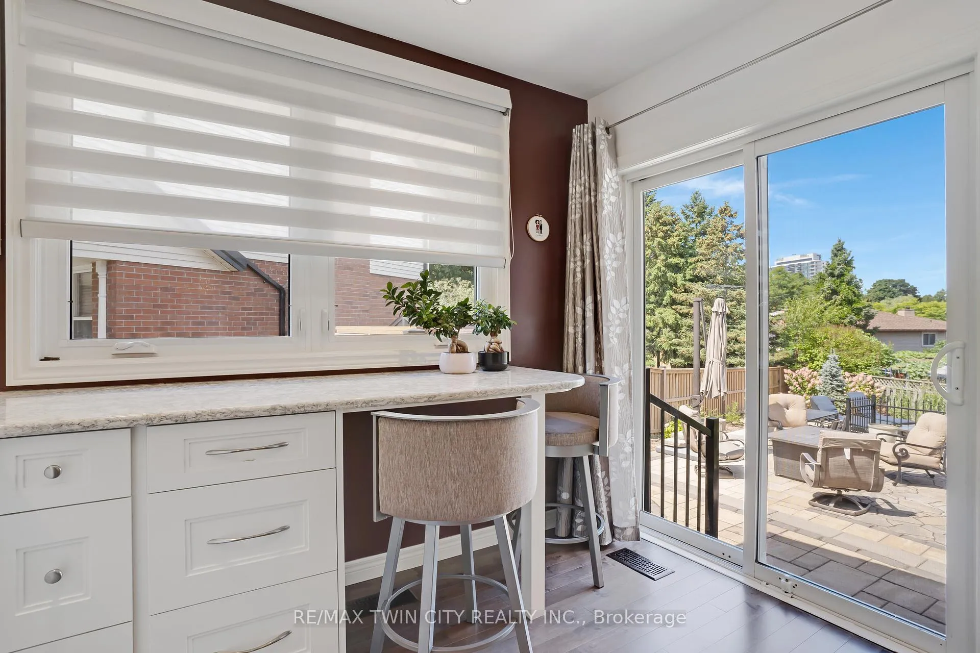 Photo 15 of 238 Westview Court, Kitchener — HOMEH