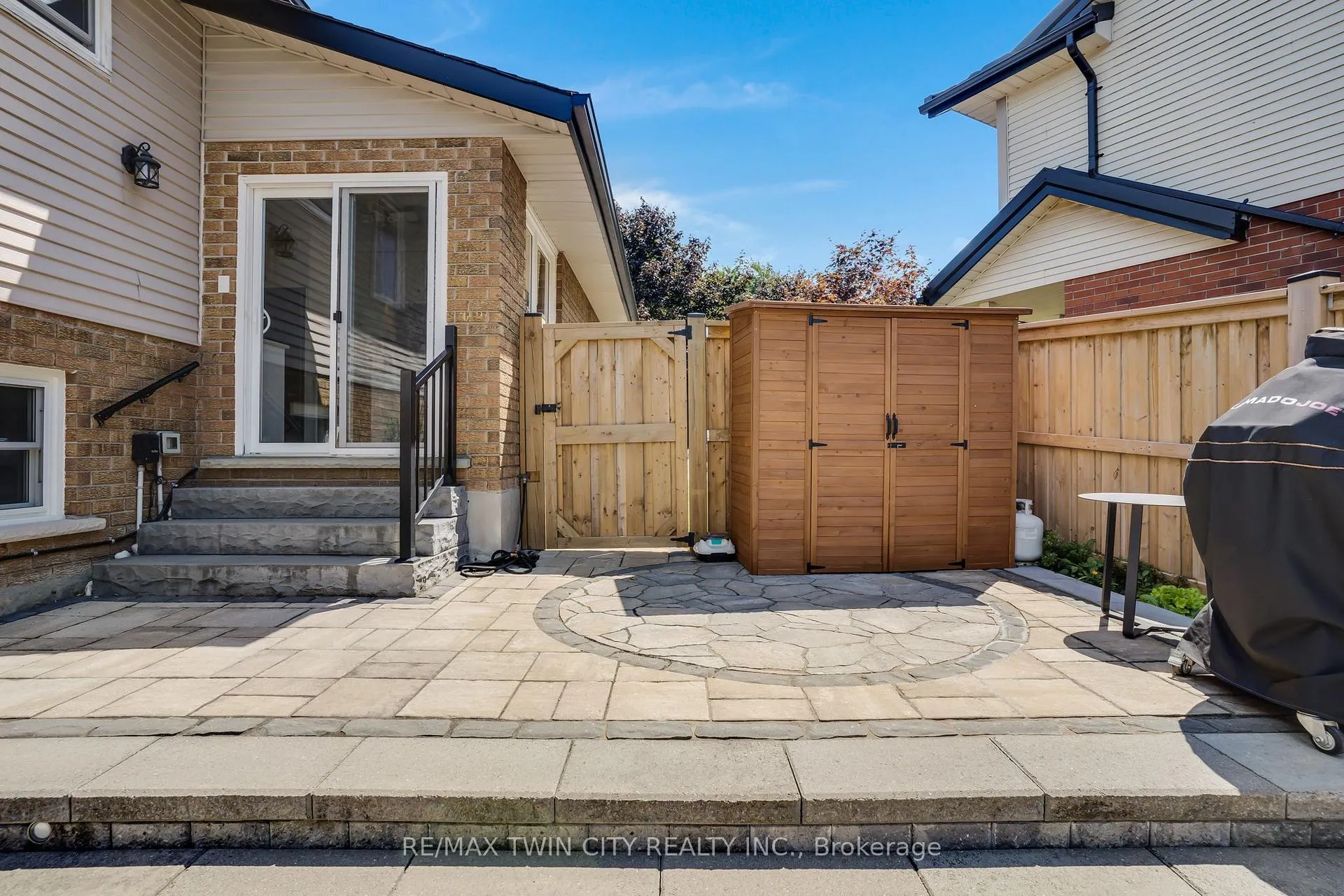Photo 28 of 238 Westview Court, Kitchener — HOMEH
