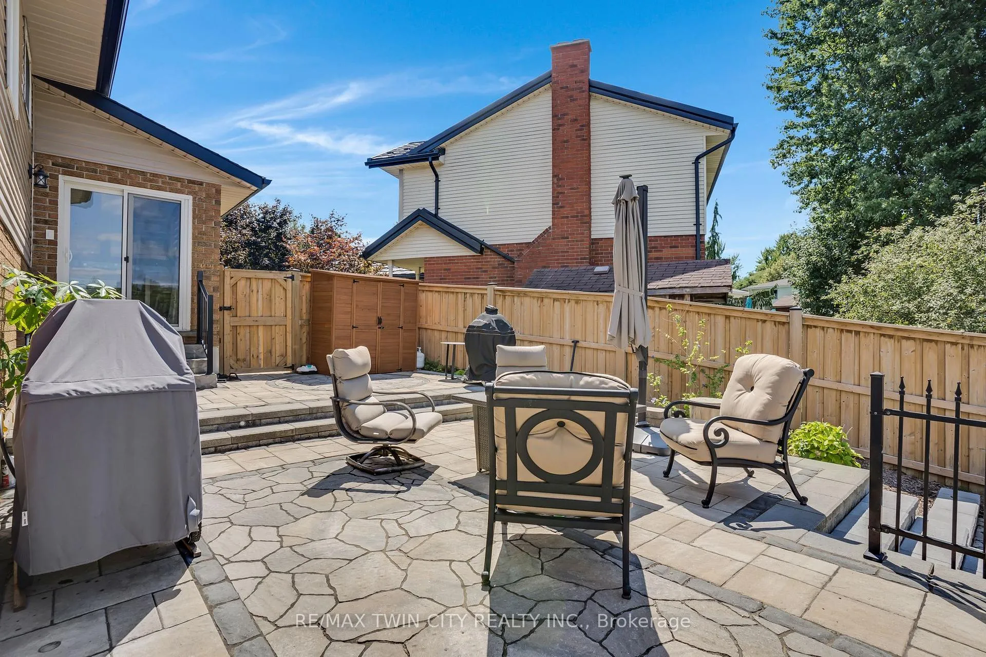 Photo 29 of 238 Westview Court, Kitchener — HOMEH