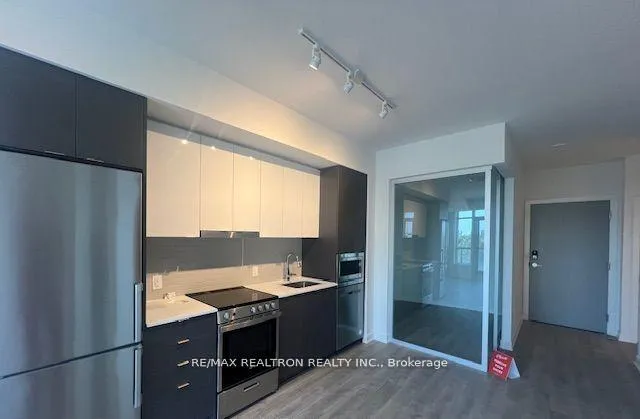 Photo 11 of Unit 404A, 30 Upper Mall Way, Vaughan, Brownridge — HOMEH