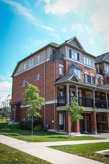 Photo 2 of 2232 Chevron Prince Path, Oshawa, Windfields — HOMEH