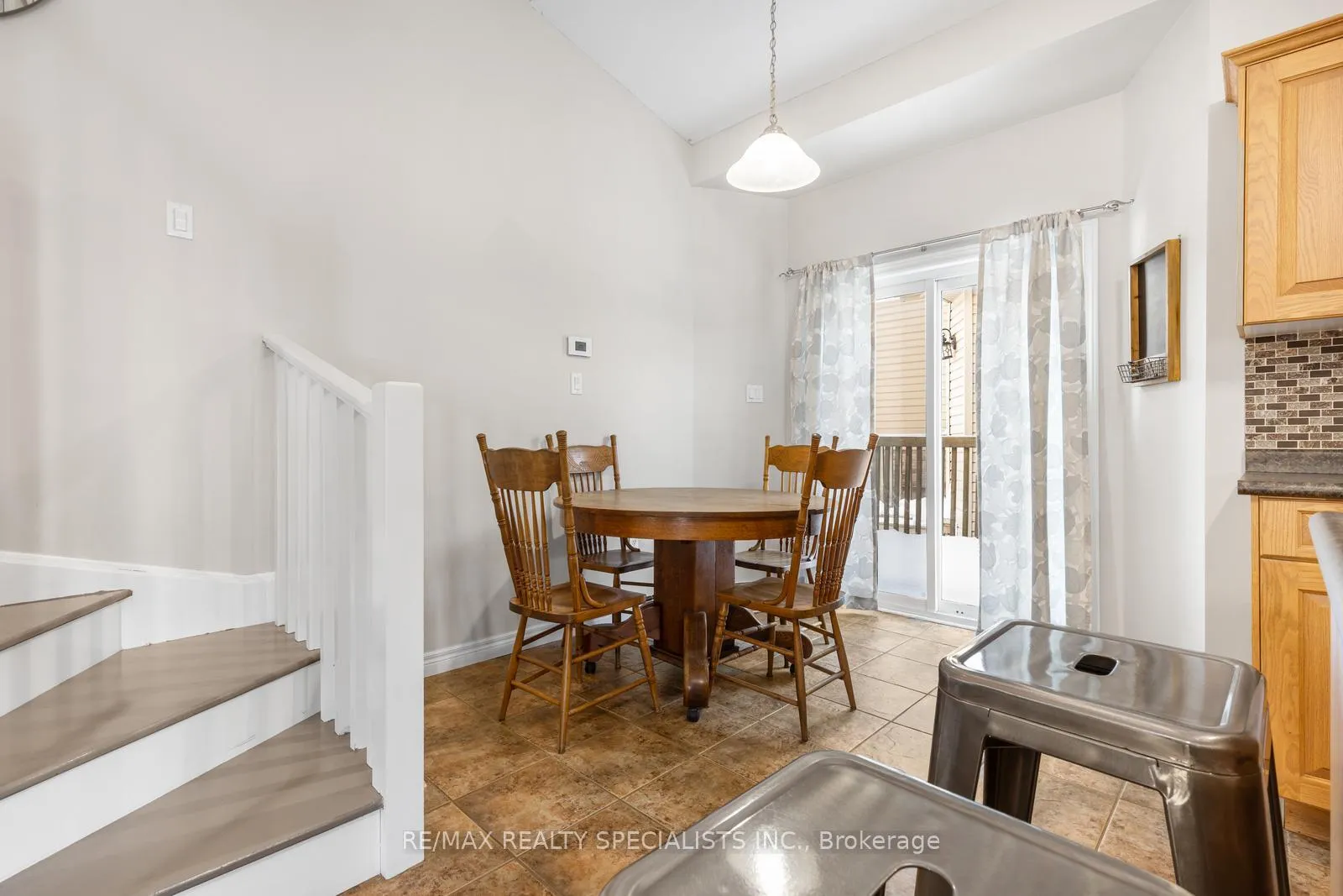 Photo 11 of 155 Sheffield Street, Southgate — HOMEH
