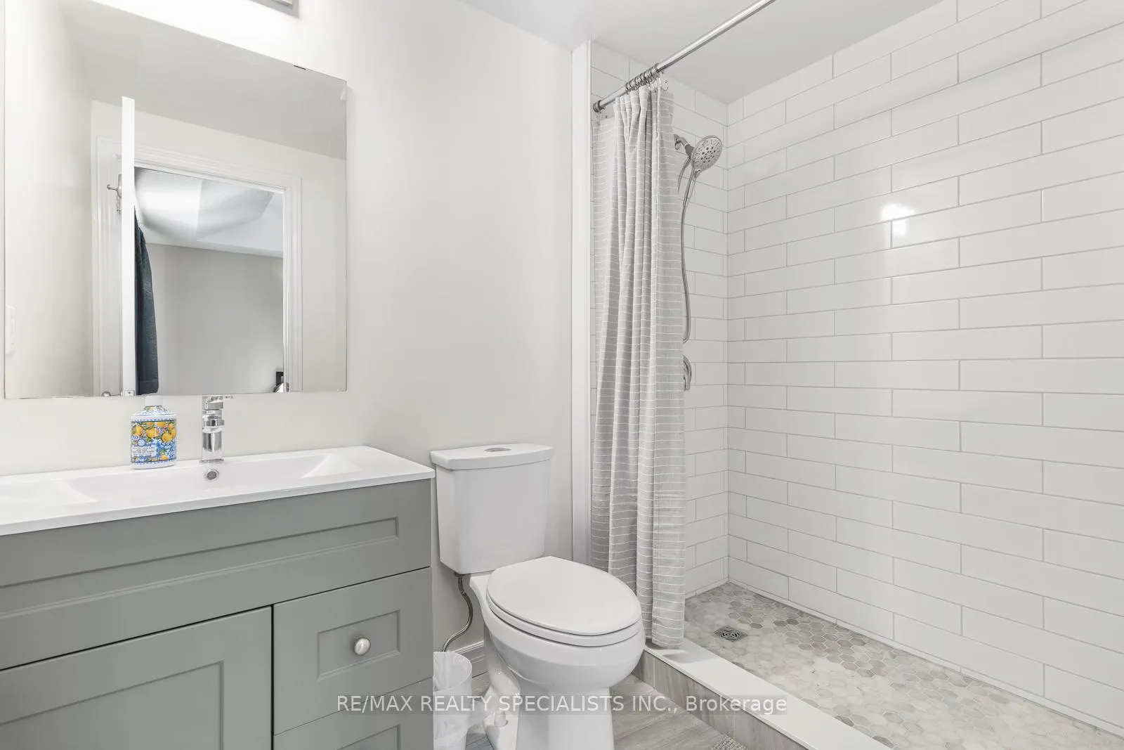 Photo 16 of 155 Sheffield Street, Southgate — HOMEH