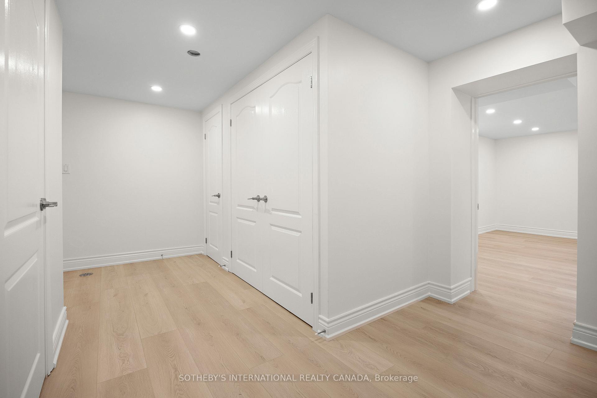 Photo 16 of 4111 McIntosh Place, Burlington, Shoreacres — HOMEH