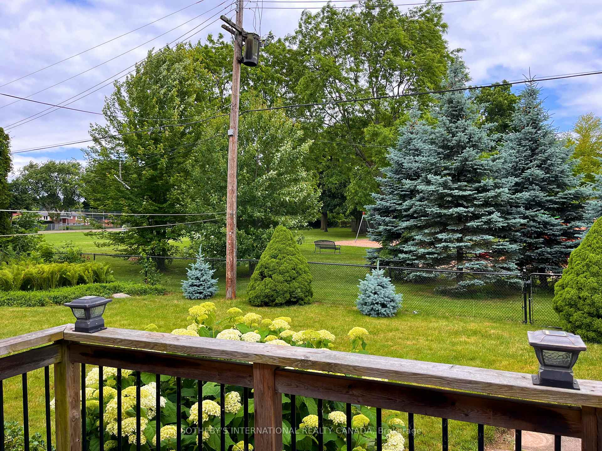 Photo 25 of 4111 McIntosh Place, Burlington, Shoreacres — HOMEH