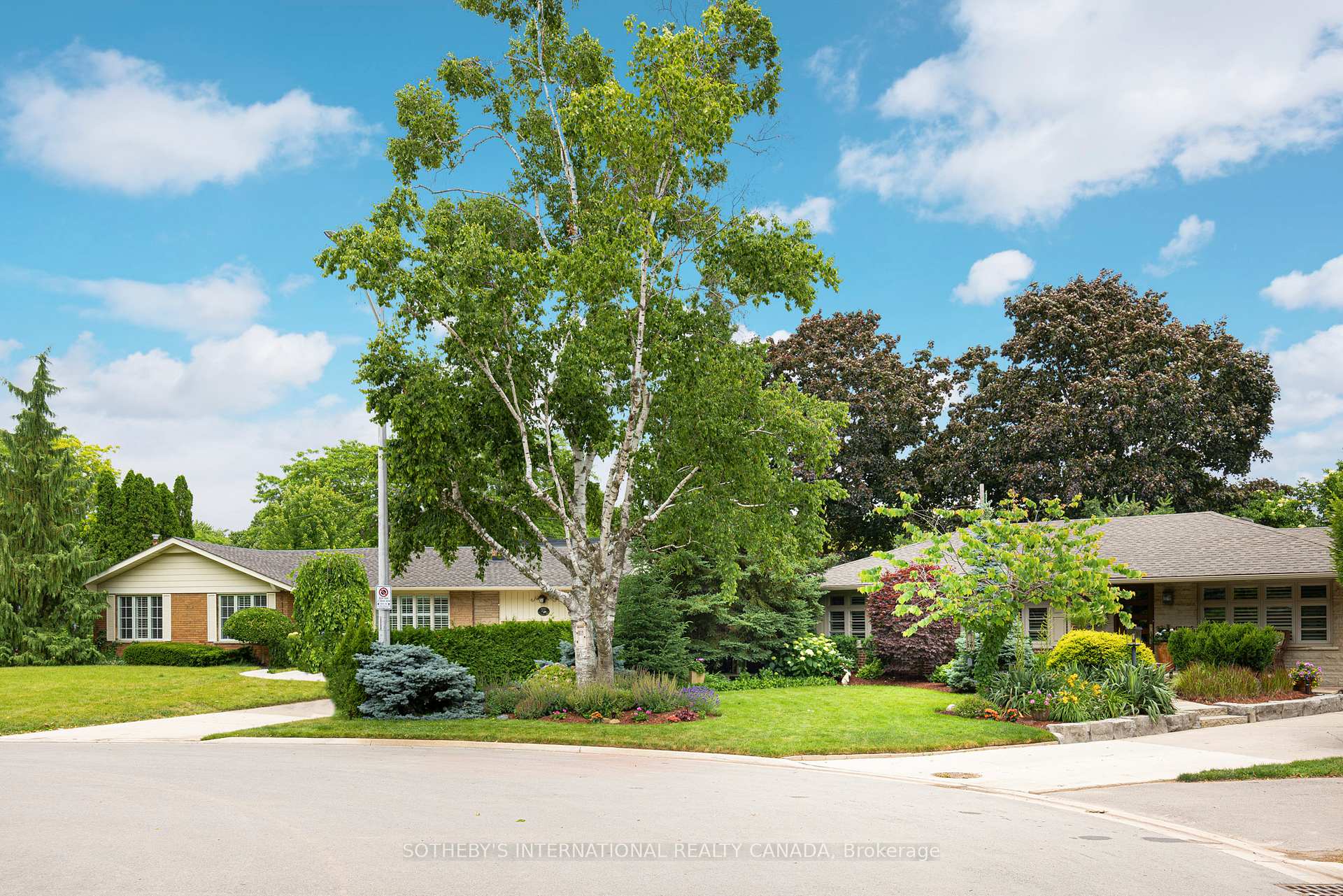 Photo 26 of 4111 McIntosh Place, Burlington, Shoreacres — HOMEH