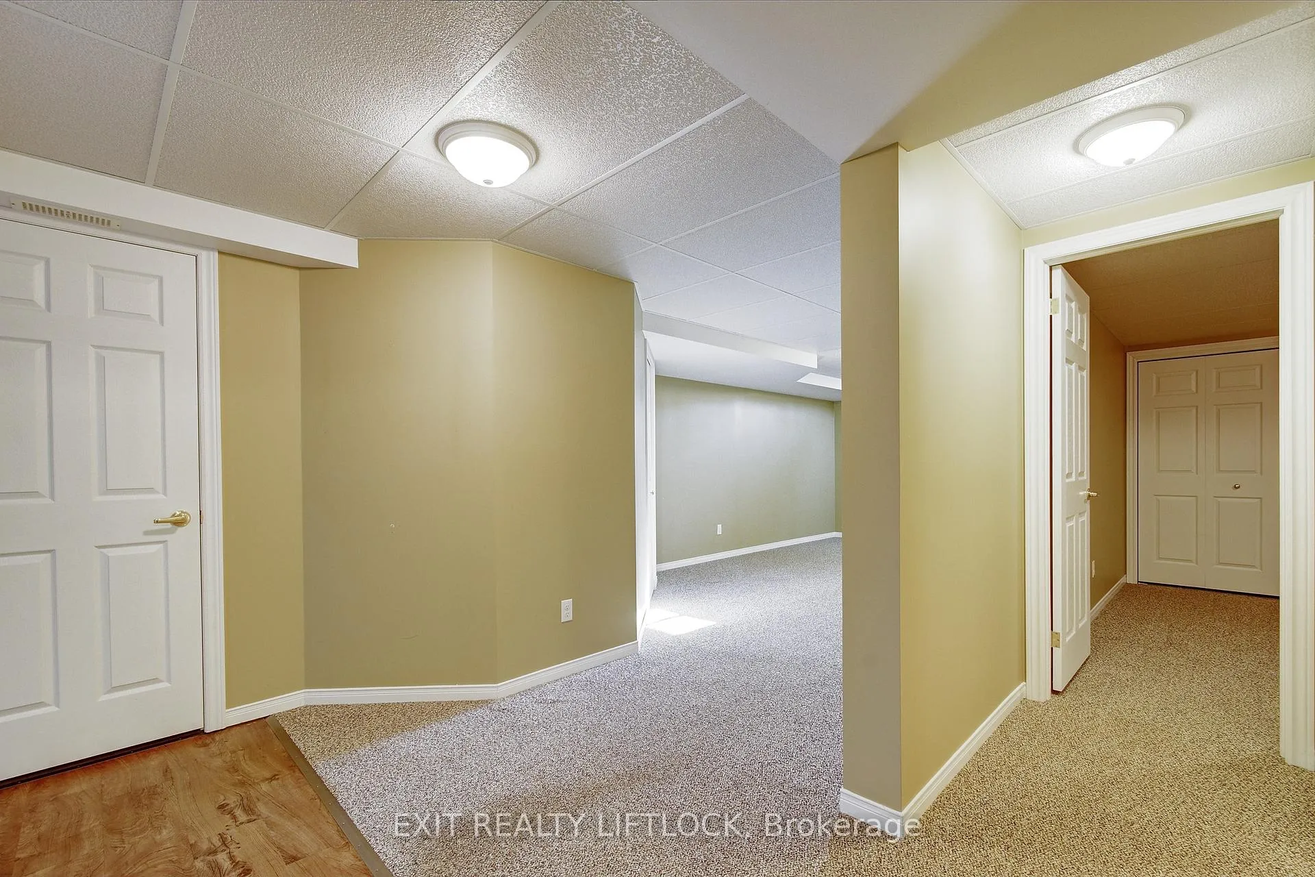 Photo 18 of 569 Garbutt Terrace, Peterborough, Northcrest Ward 5 — HOMEH