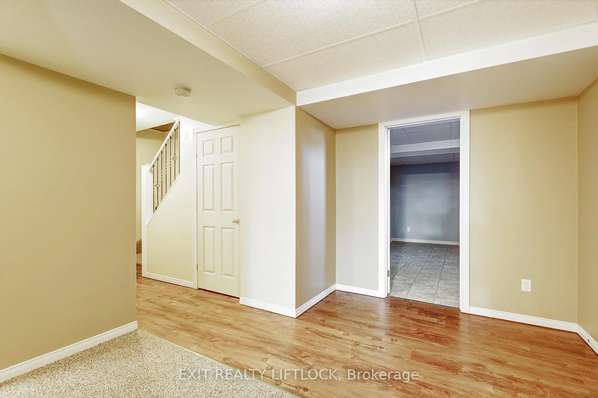 Photo 21 of 569 Garbutt Terrace, Peterborough, Northcrest Ward 5 — HOMEH