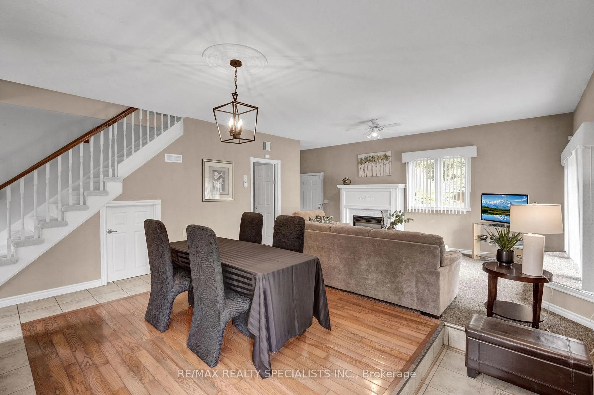 Photo 8 of 7103 Burbank Crescent, Niagara Falls, Morrison — HOMEH