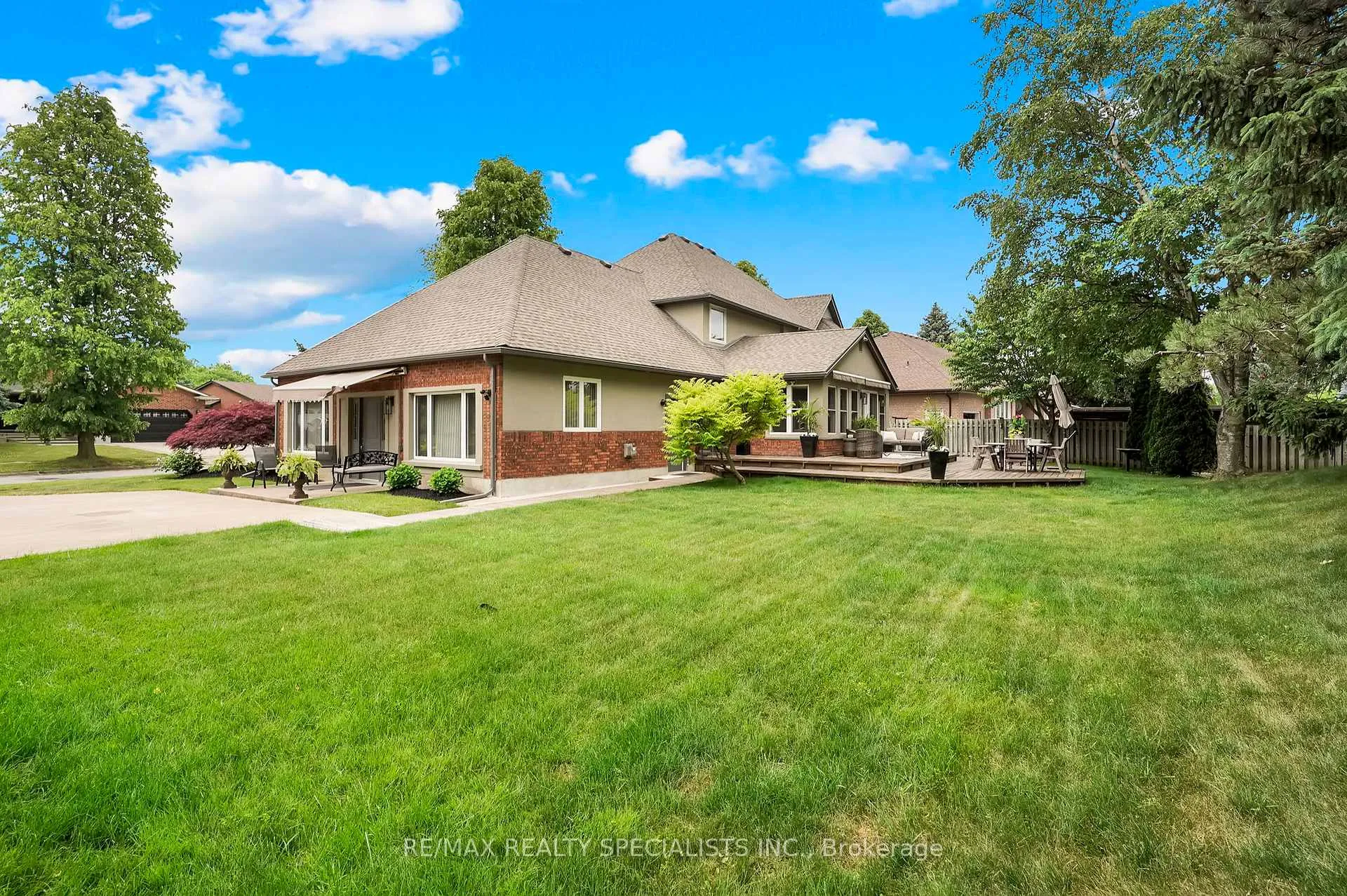 Photo 45 of 7103 Burbank Crescent, Niagara Falls, Morrison — HOMEH