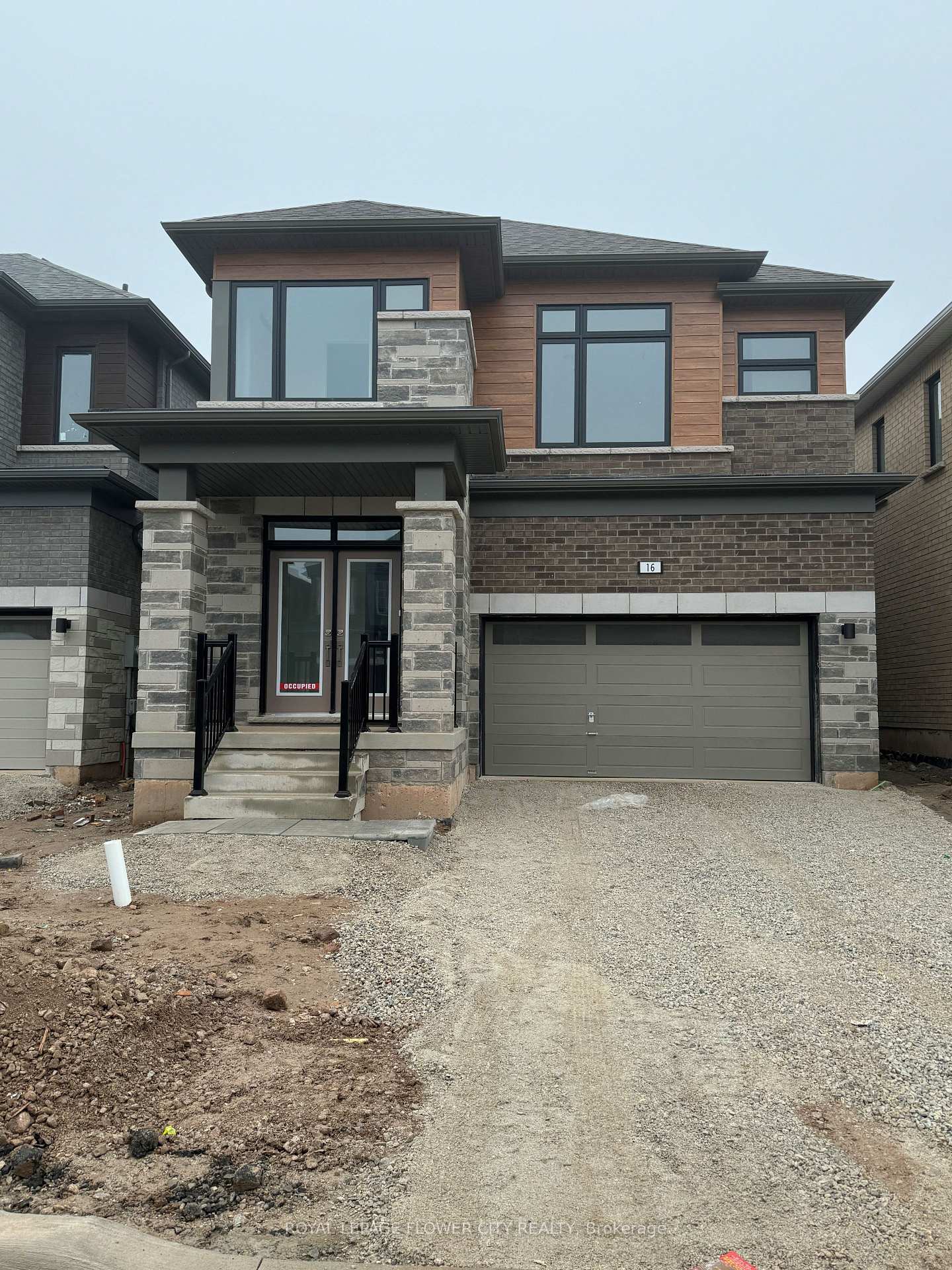 Photo 2 of 16 Spiers Road, Ajax, South East — HOMEH