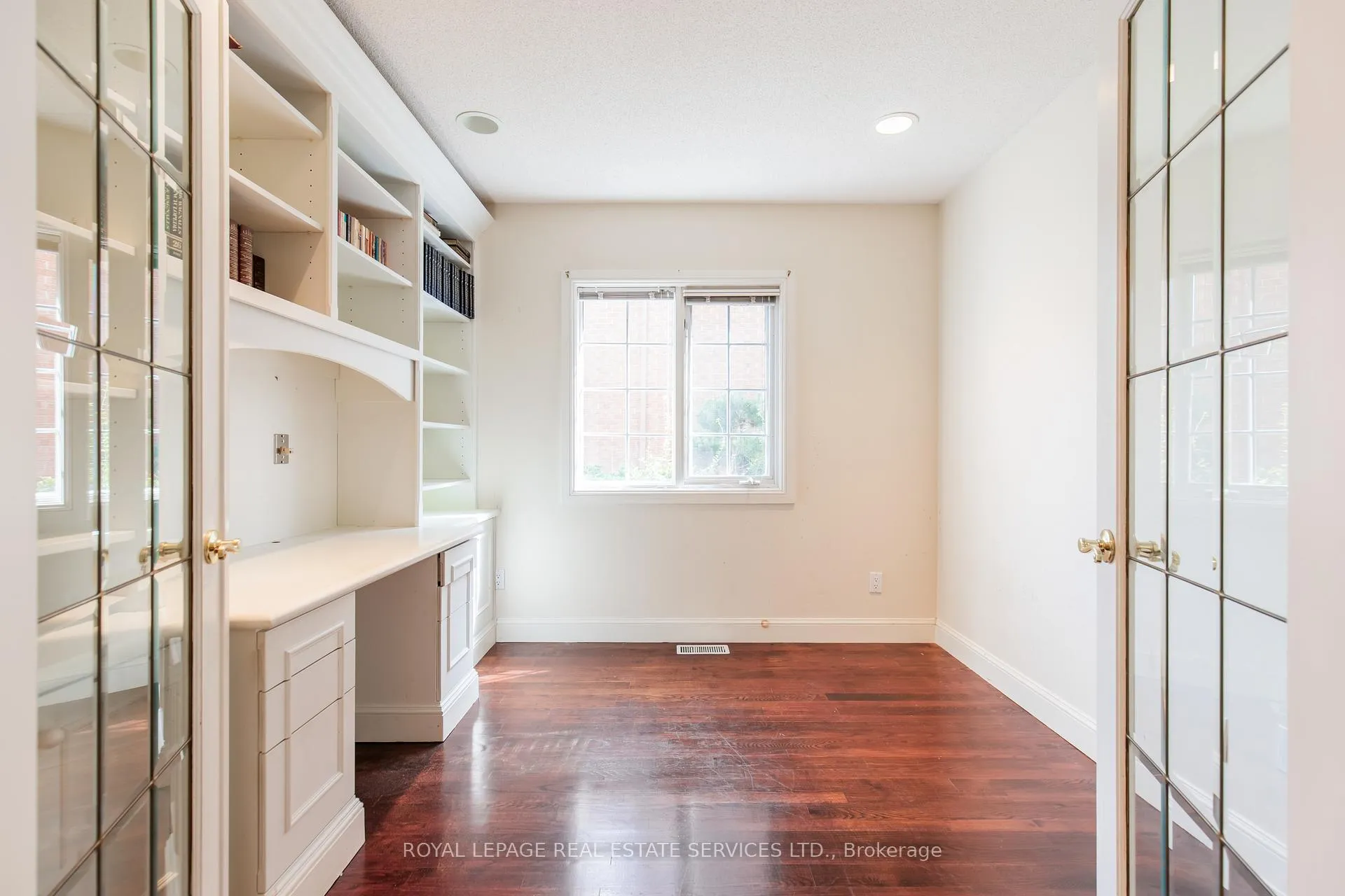 Photo 7 of 57 Orr Crescent, Hamilton, Stoney Creek — HOMEH