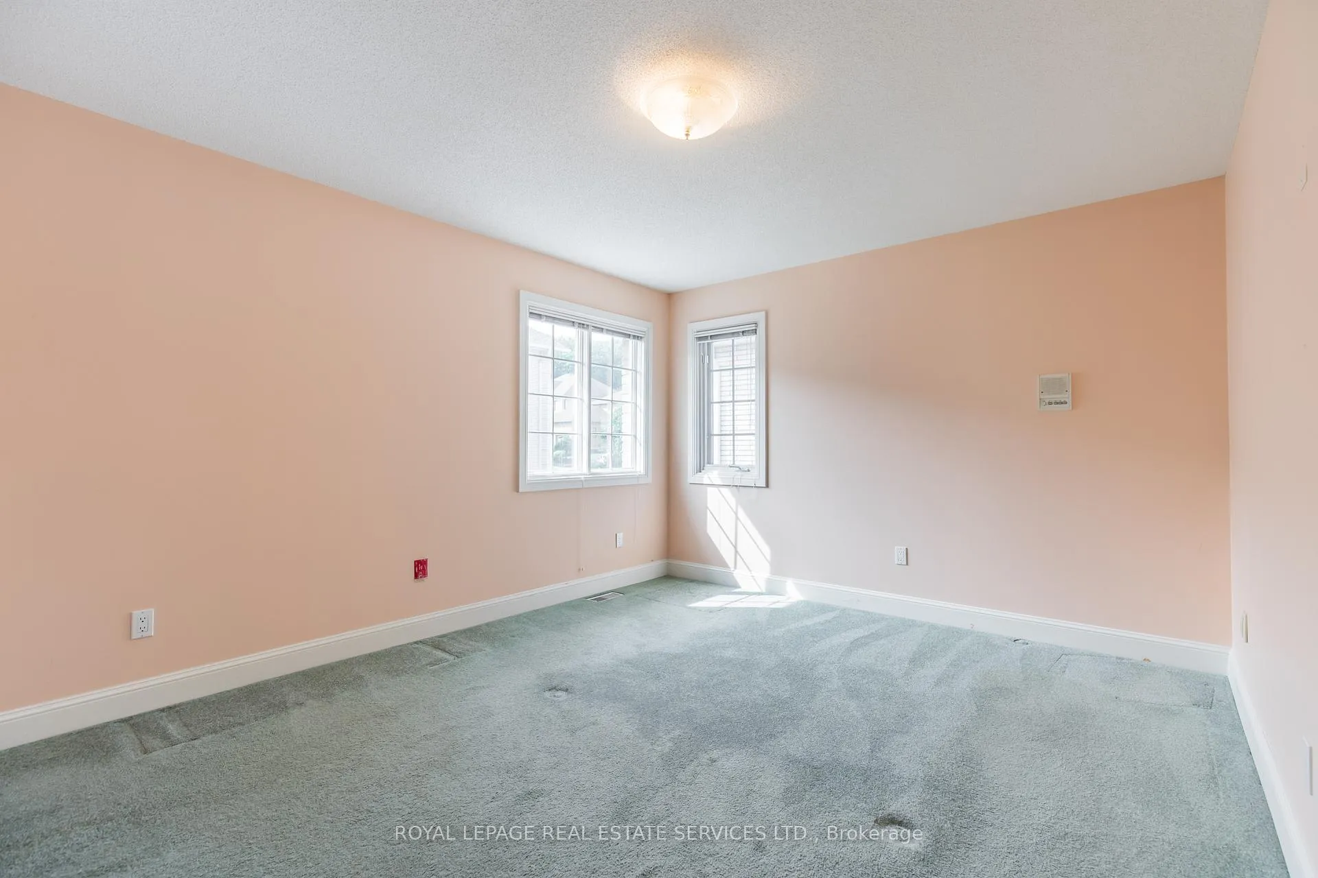 Photo 25 of 57 Orr Crescent, Hamilton, Stoney Creek — HOMEH