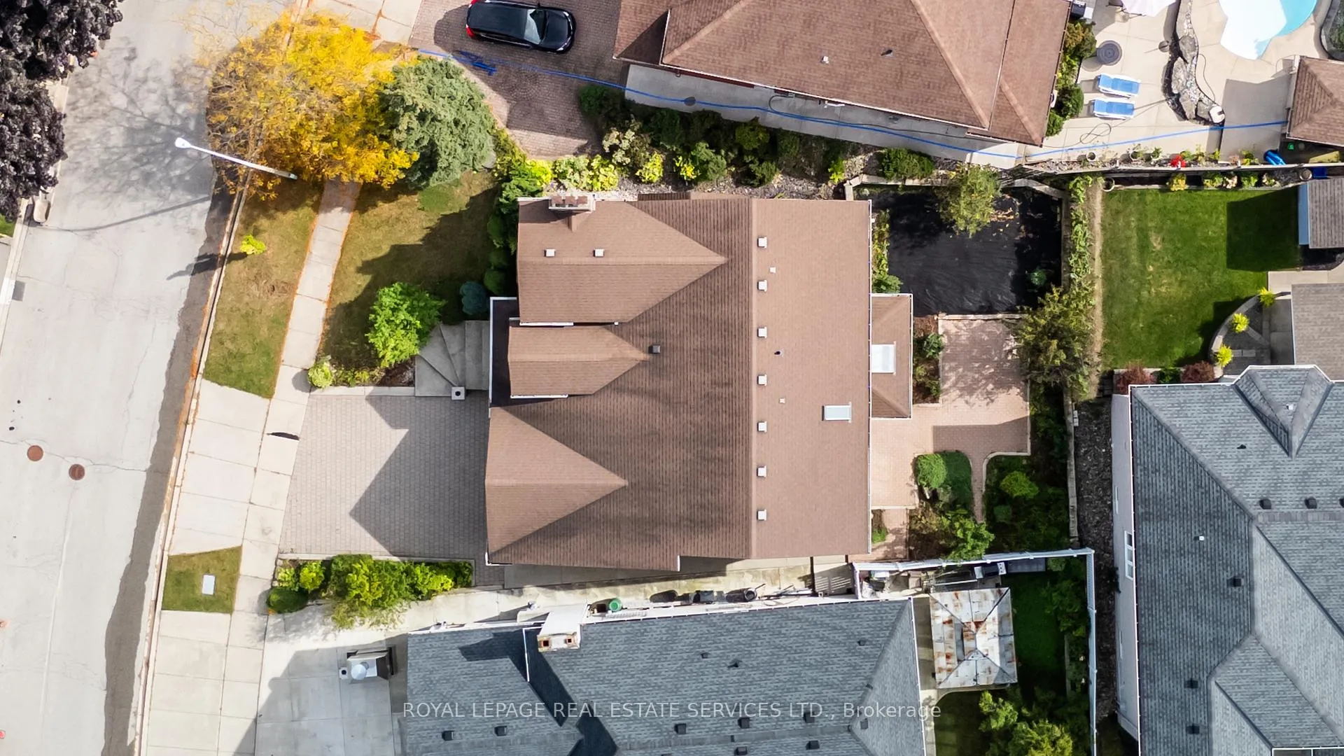 Photo 35 of 57 Orr Crescent, Hamilton, Stoney Creek — HOMEH