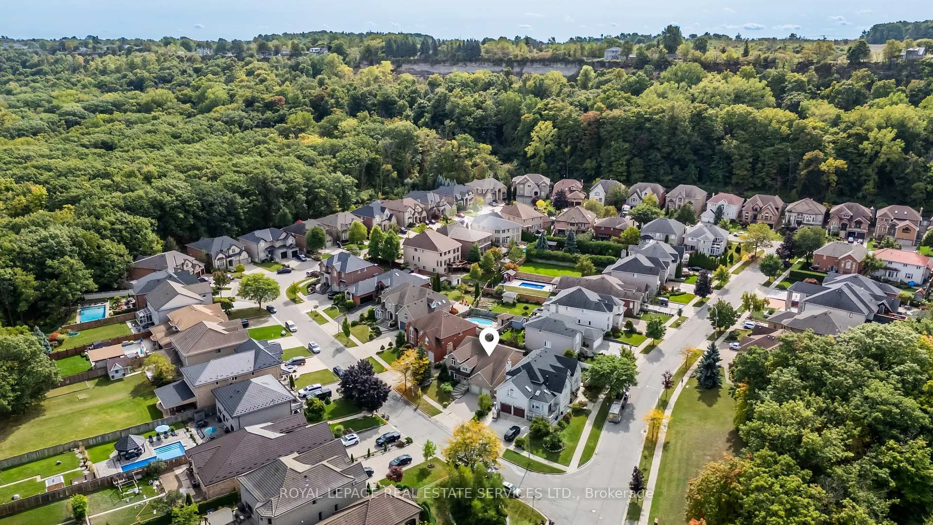 Photo 40 of 57 Orr Crescent, Hamilton, Stoney Creek — HOMEH