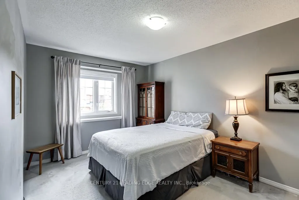 Photo 27 of 28 Charles Sturdy Road, Markham, Berczy — HOMEH