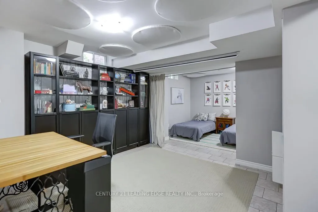 Photo 33 of 28 Charles Sturdy Road, Markham, Berczy — HOMEH