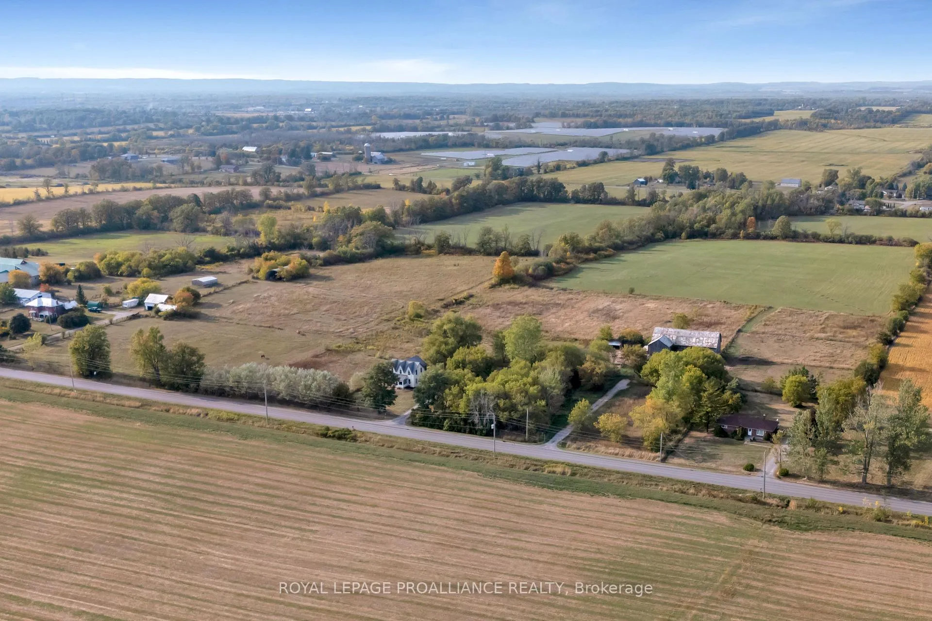 Photo 3 of 557 Casey Road, Belleville, Thurlow Ward — HOMEH