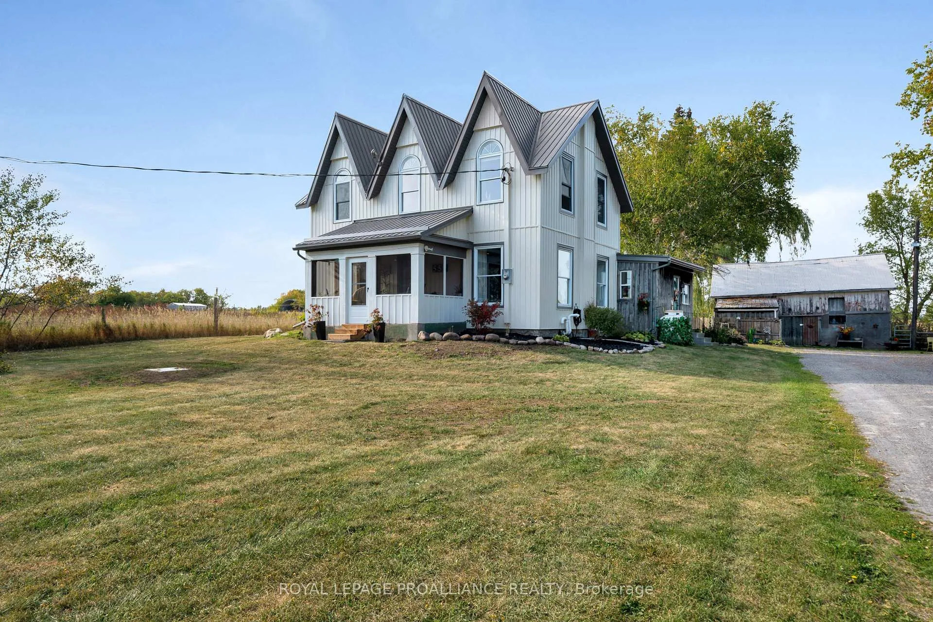 Photo 5 of 557 Casey Road, Belleville, Thurlow Ward — HOMEH