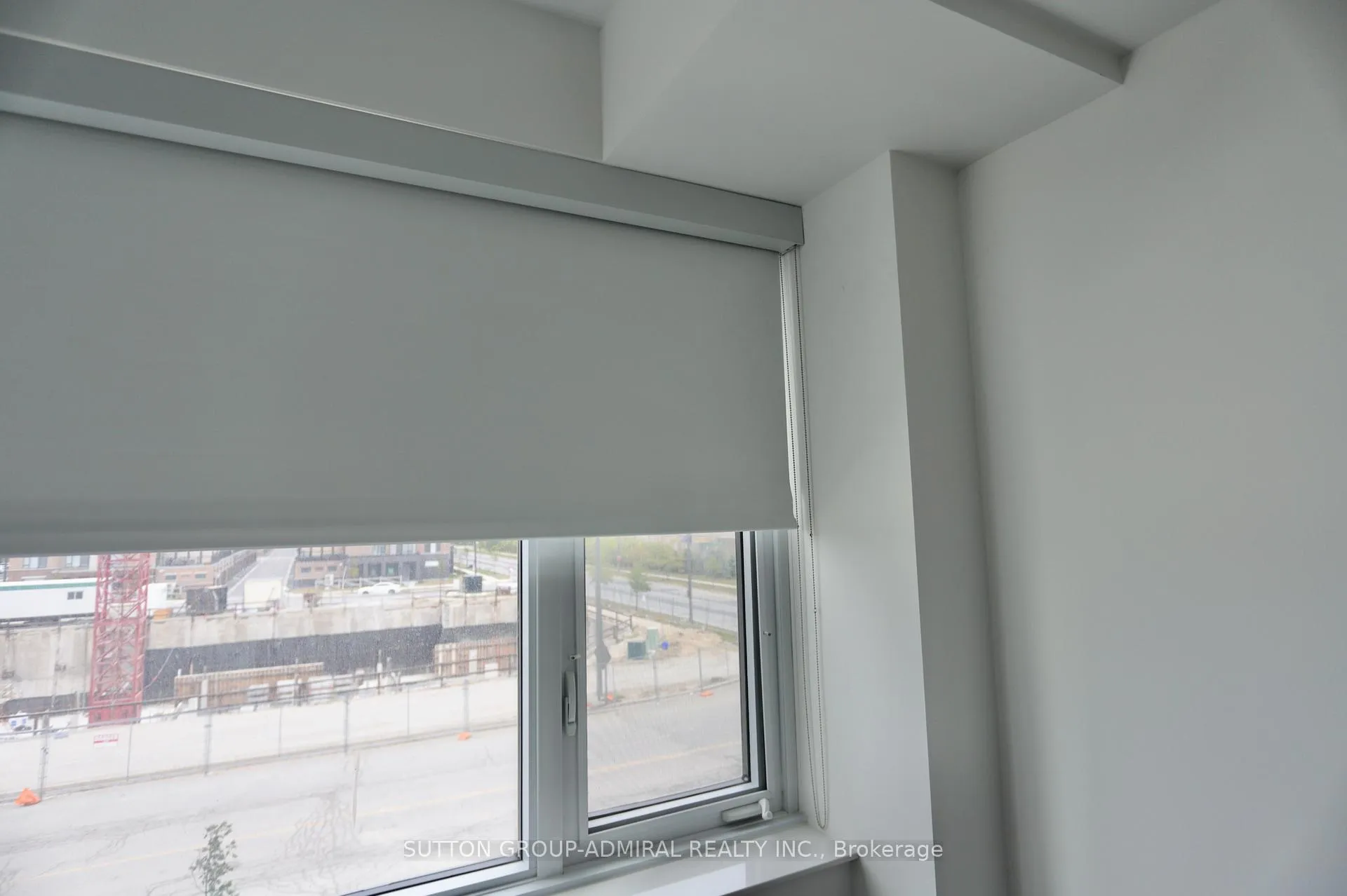 Photo 11 of Unit 203, 99 Eagle Rock Way, Vaughan, Maple — HOMEH