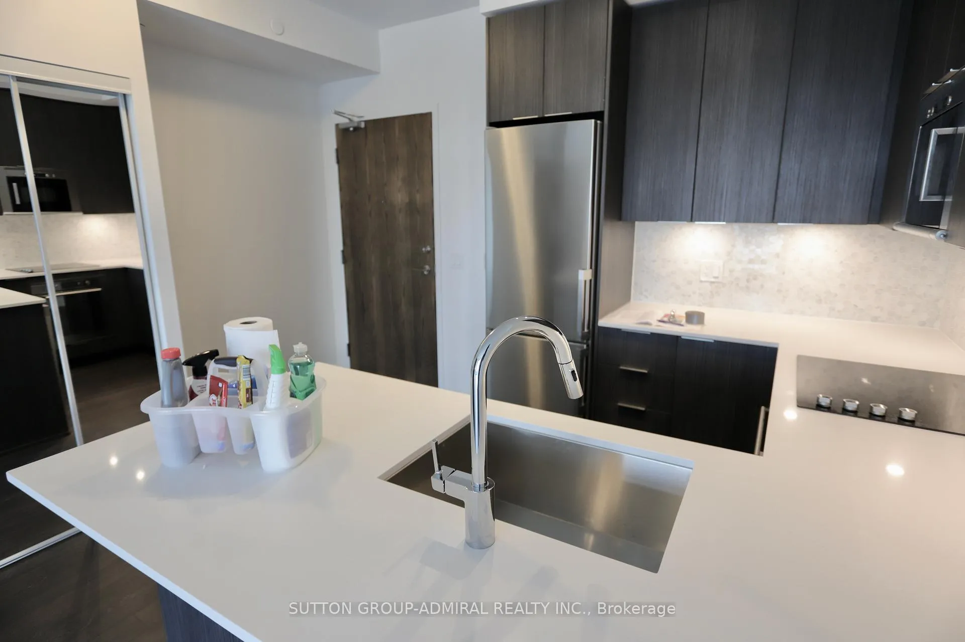 Photo 13 of Unit 203, 99 Eagle Rock Way, Vaughan, Maple — HOMEH