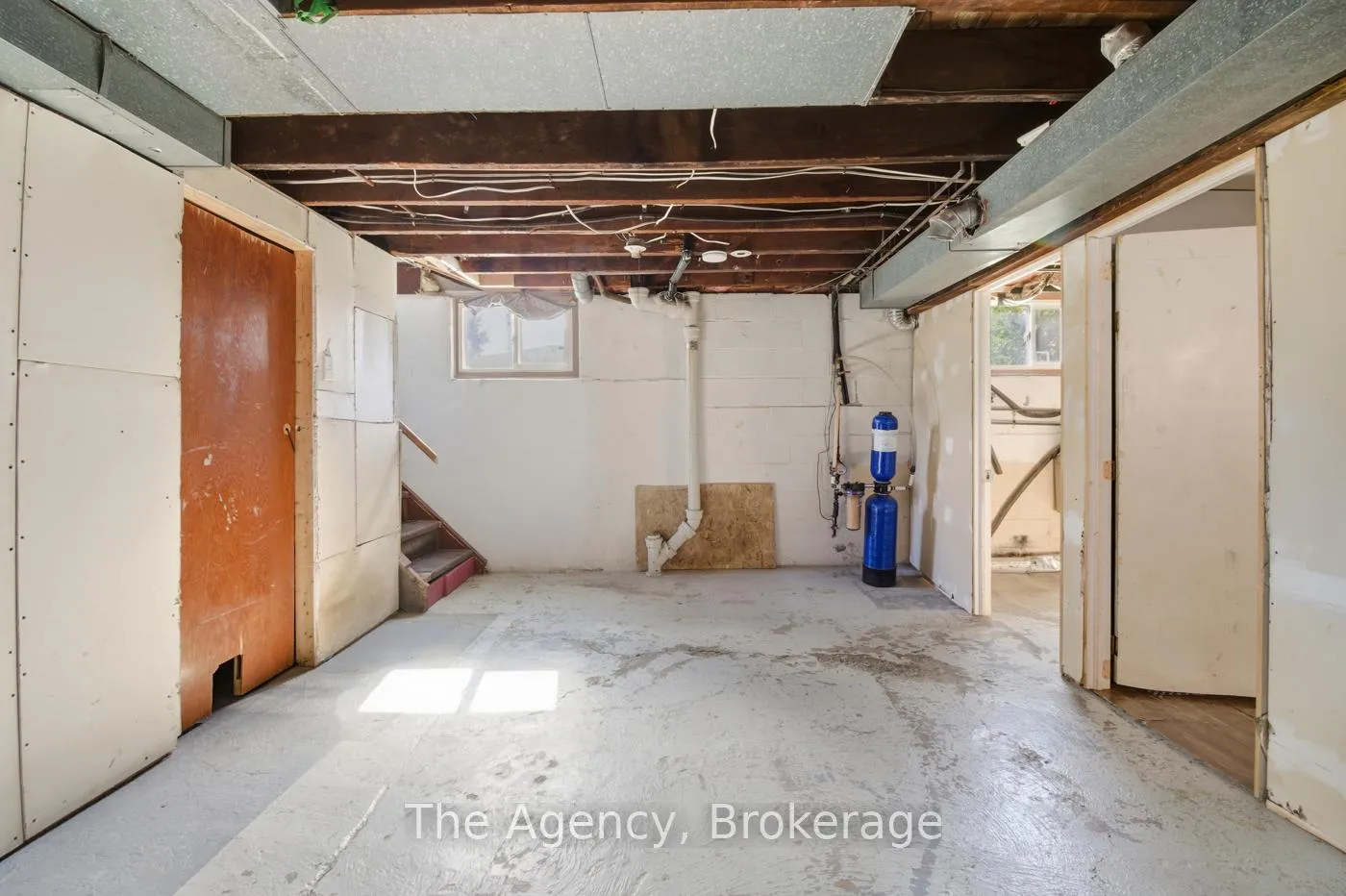 Photo 17 of 118 Morton Street, Thorold, Allanburg/Thorold South — HOMEH