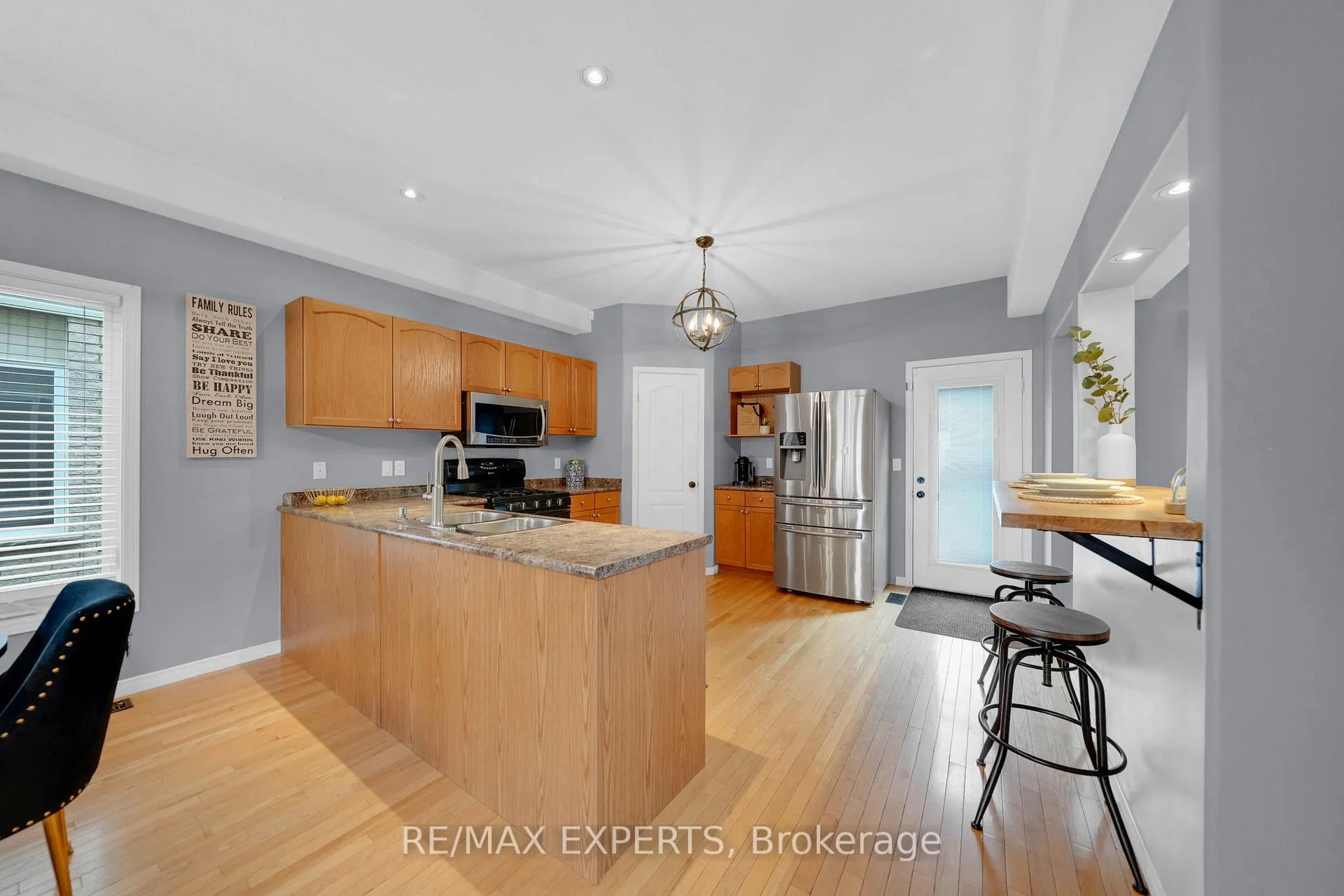 Photo 11 of 79 Shephard Avenue, New Tecumseth, Alliston — HOMEH
