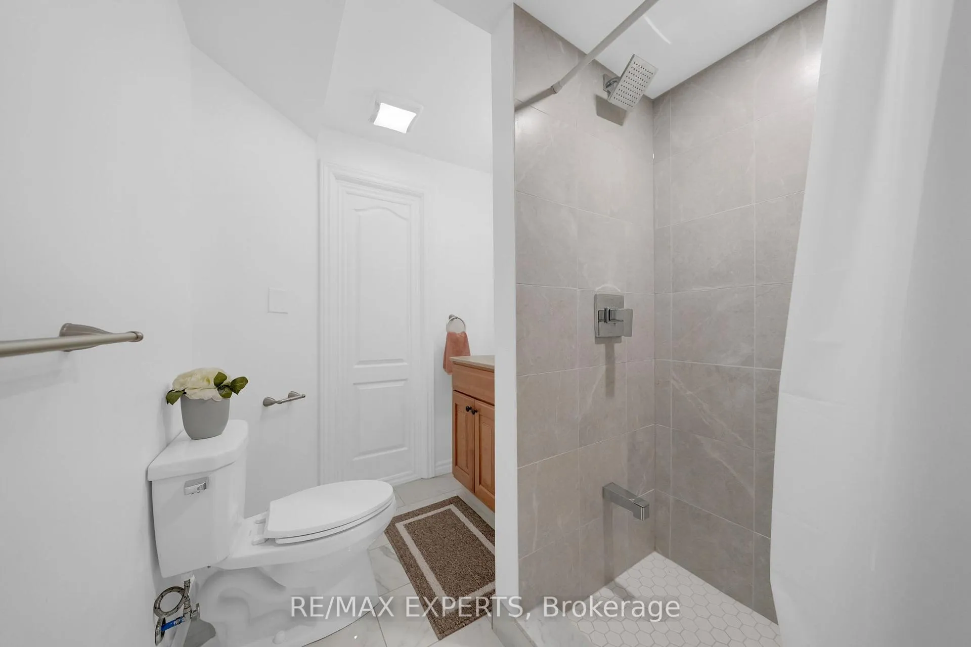 Photo 39 of 79 Shephard Avenue, New Tecumseth, Alliston — HOMEH