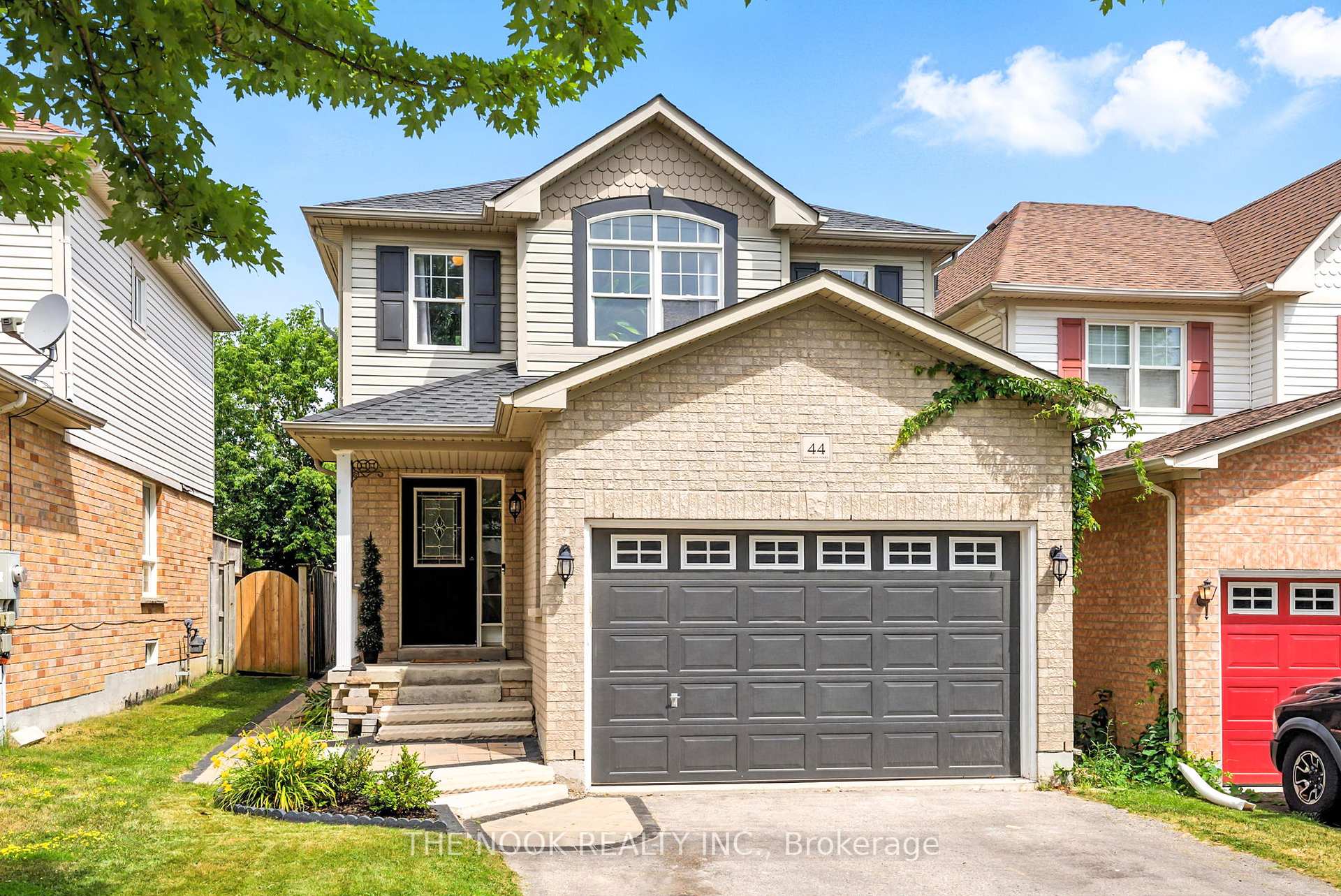 Photo 1 of 44 Staples Avenue, Clarington, Courtice — HOMEH