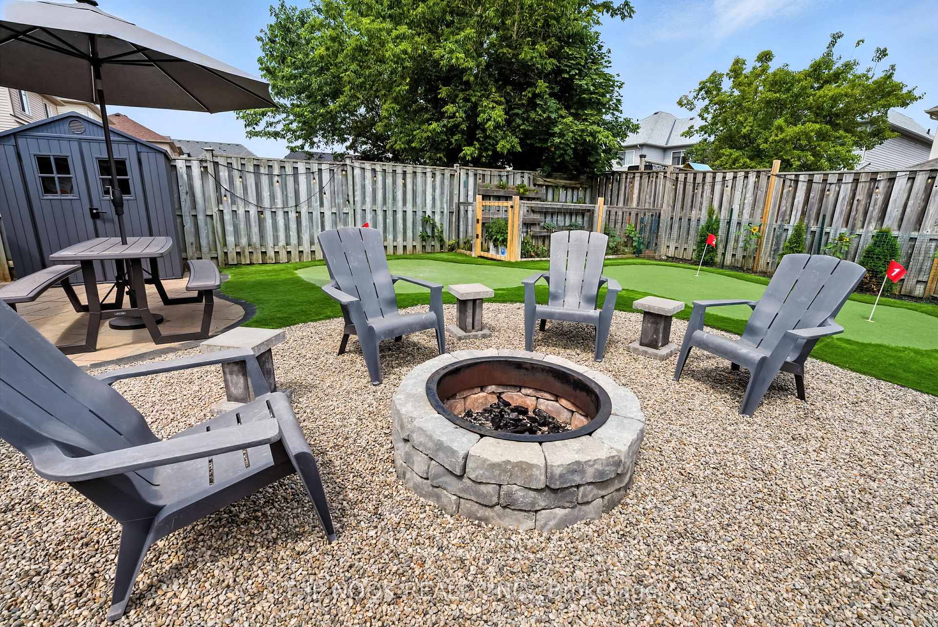 Photo 5 of 44 Staples Avenue, Clarington, Courtice — HOMEH