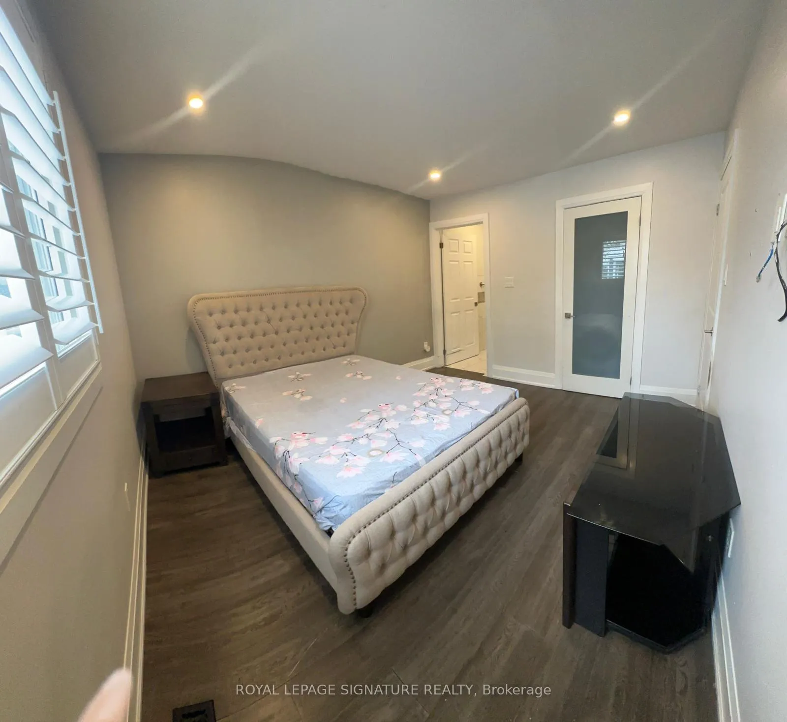 Photo 3 of 890 Maple Avenue, Milton, Dorset Park — HOMEH