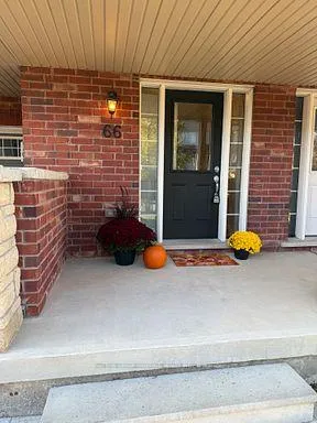 Photo 2 of 66 Tabaret Crescent, Oshawa, Windfields — HOMEH