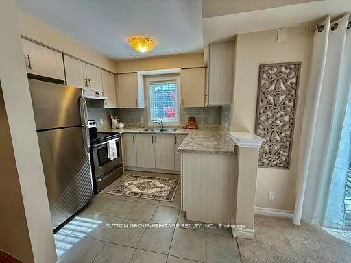 Photo 18 of 66 Tabaret Crescent, Oshawa, Windfields — HOMEH