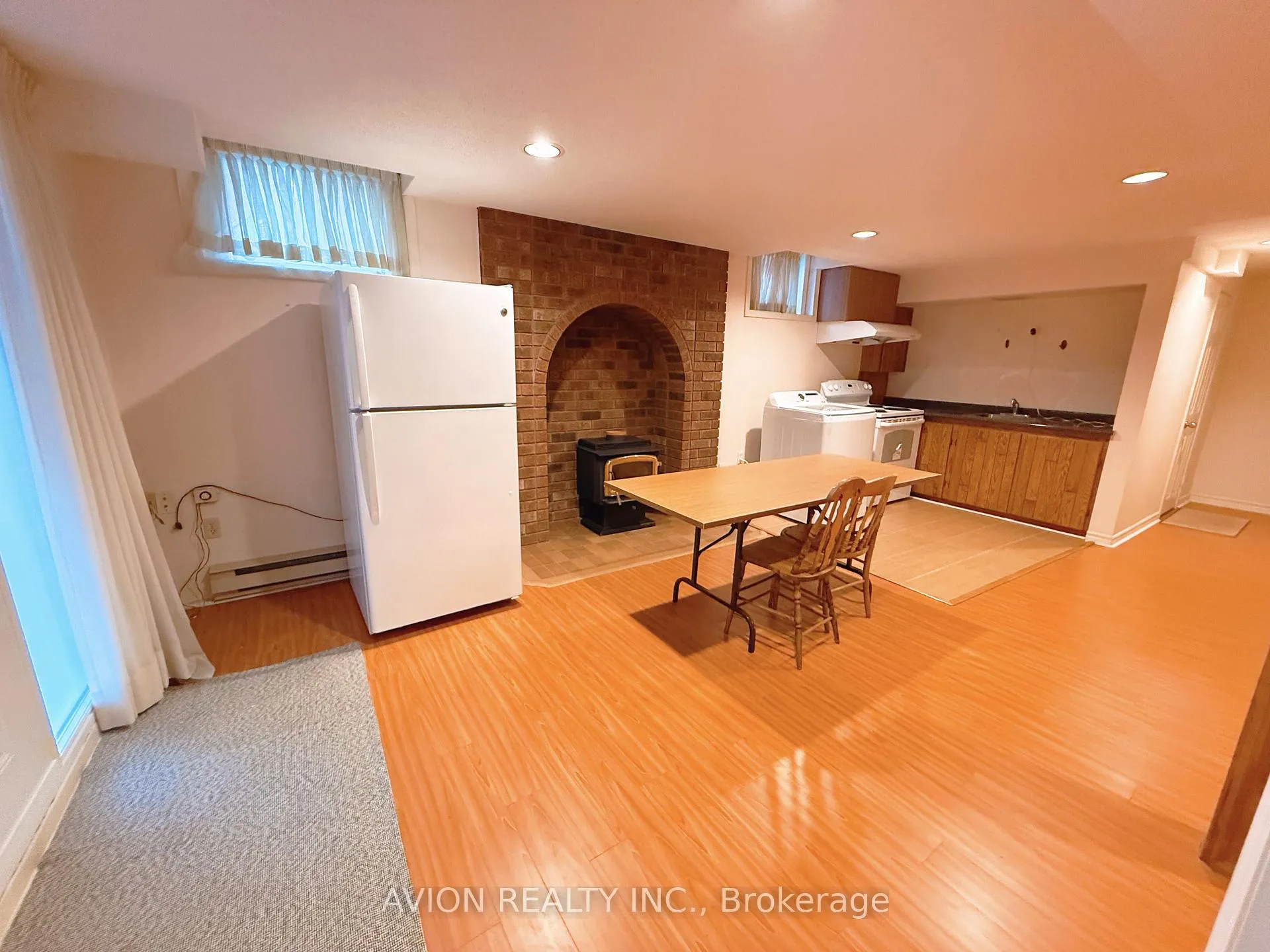 Photo 7 of Unit Basement, 40 Vasselle Crescent, Markham, Unionville — HOMEH