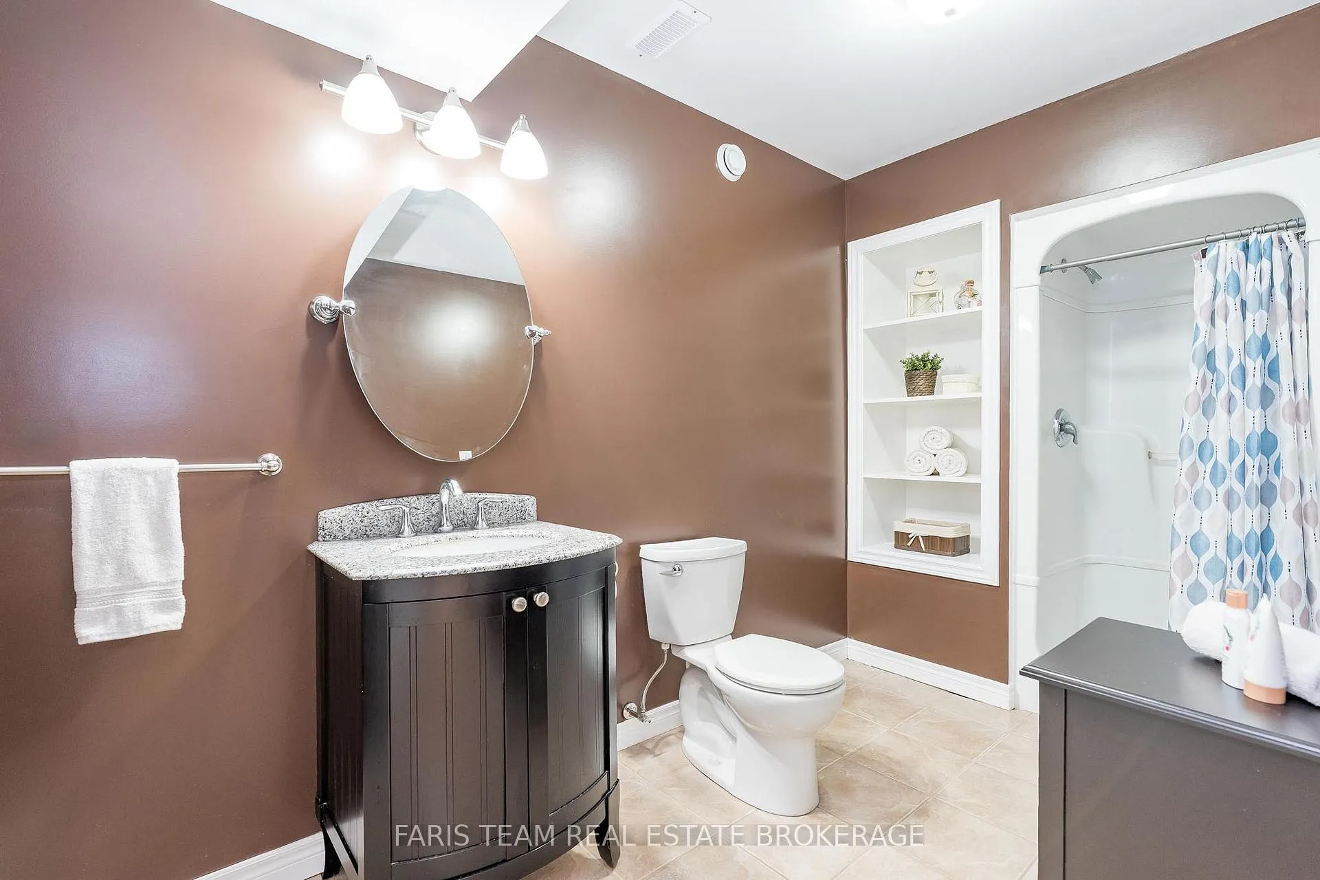 Photo 22 of 35 Parr Boulevard, Springwater, Rural Springwater — HOMEH
