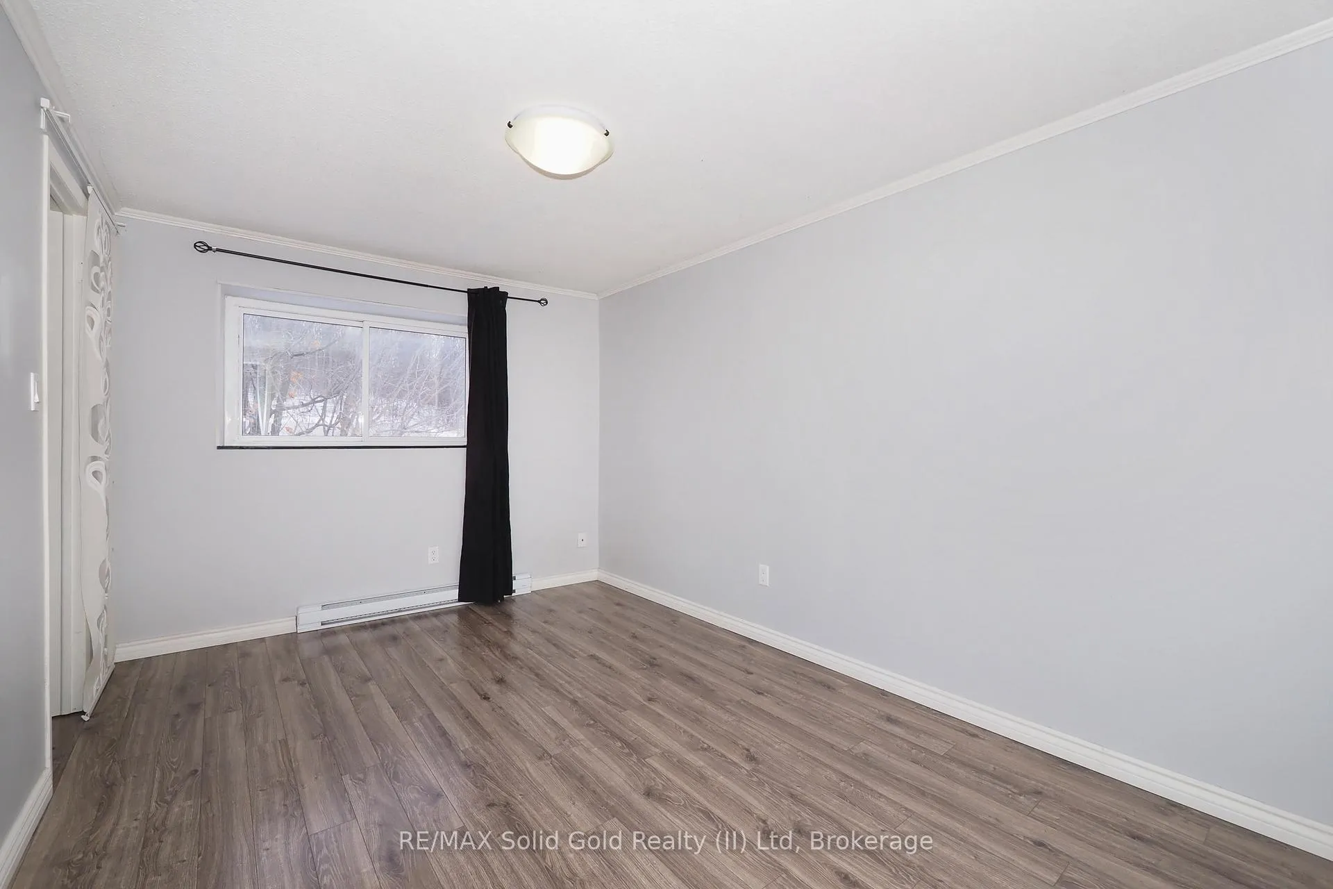 Photo 20 of 112 Green Valley Drive, Kitchener — HOMEH