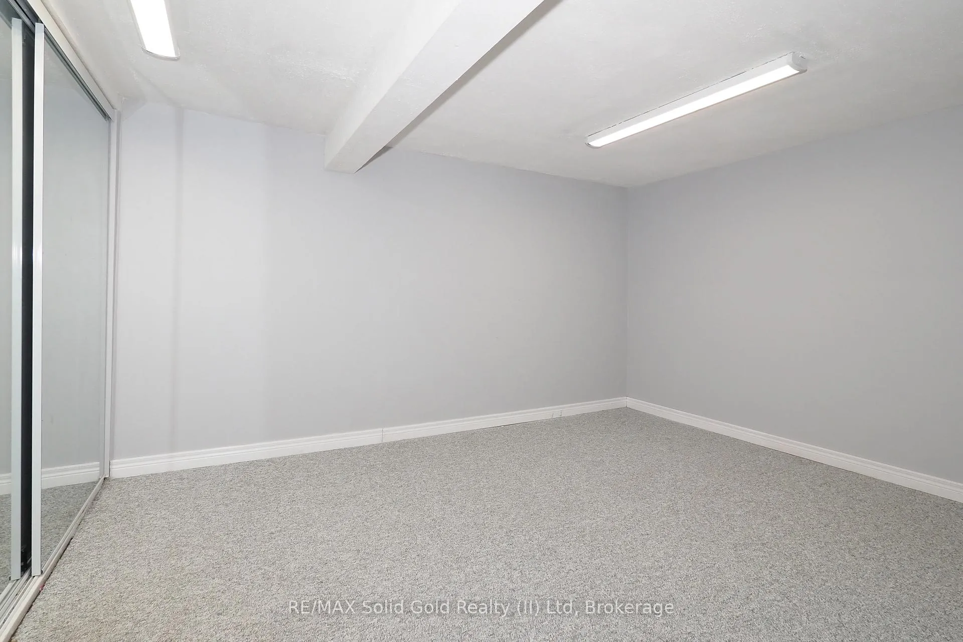 Photo 32 of 112 Green Valley Drive, Kitchener — HOMEH