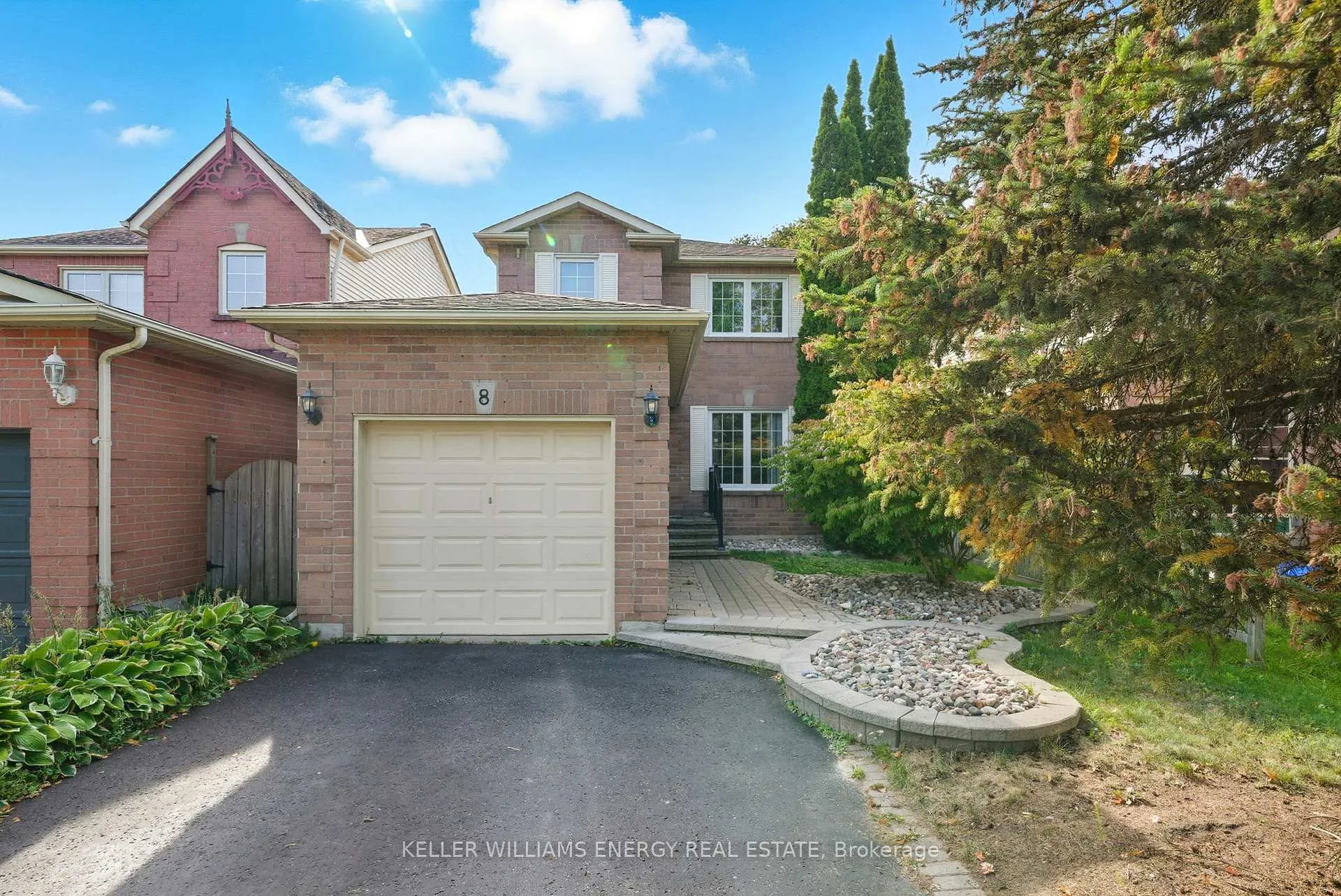 Photo 1 of 8 Inglis Avenue, Clarington, Courtice — HOMEH