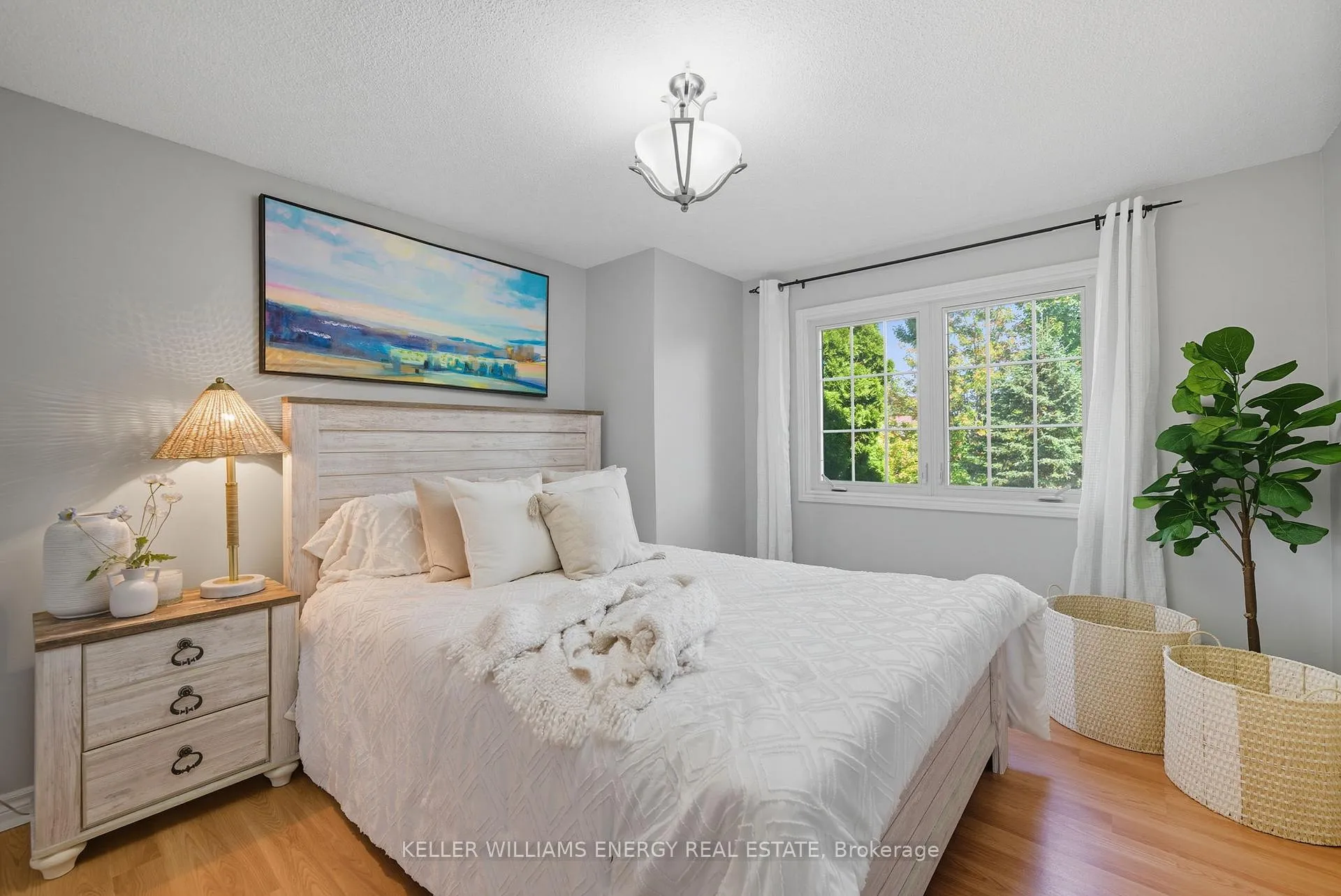 Photo 15 of 8 Inglis Avenue, Clarington, Courtice — HOMEH