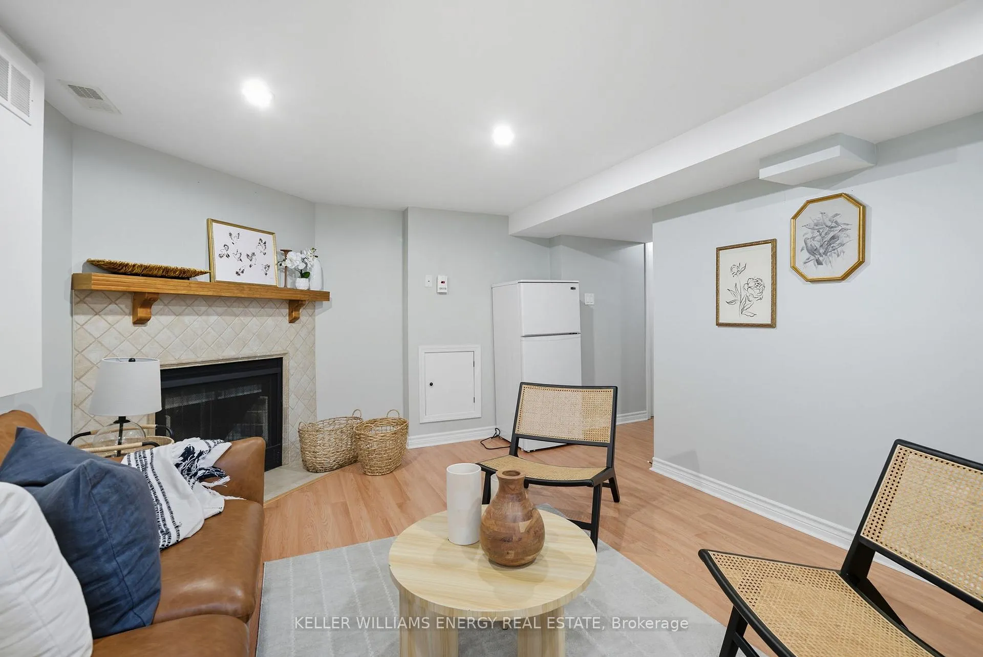 Photo 23 of 8 Inglis Avenue, Clarington, Courtice — HOMEH