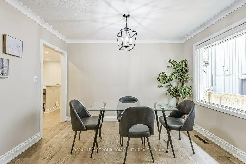 Photo 11 of 41 Brightbay Crescent, Markham, Grandview — HOMEH