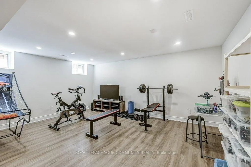 Photo 30 of 41 Brightbay Crescent, Markham, Grandview — HOMEH